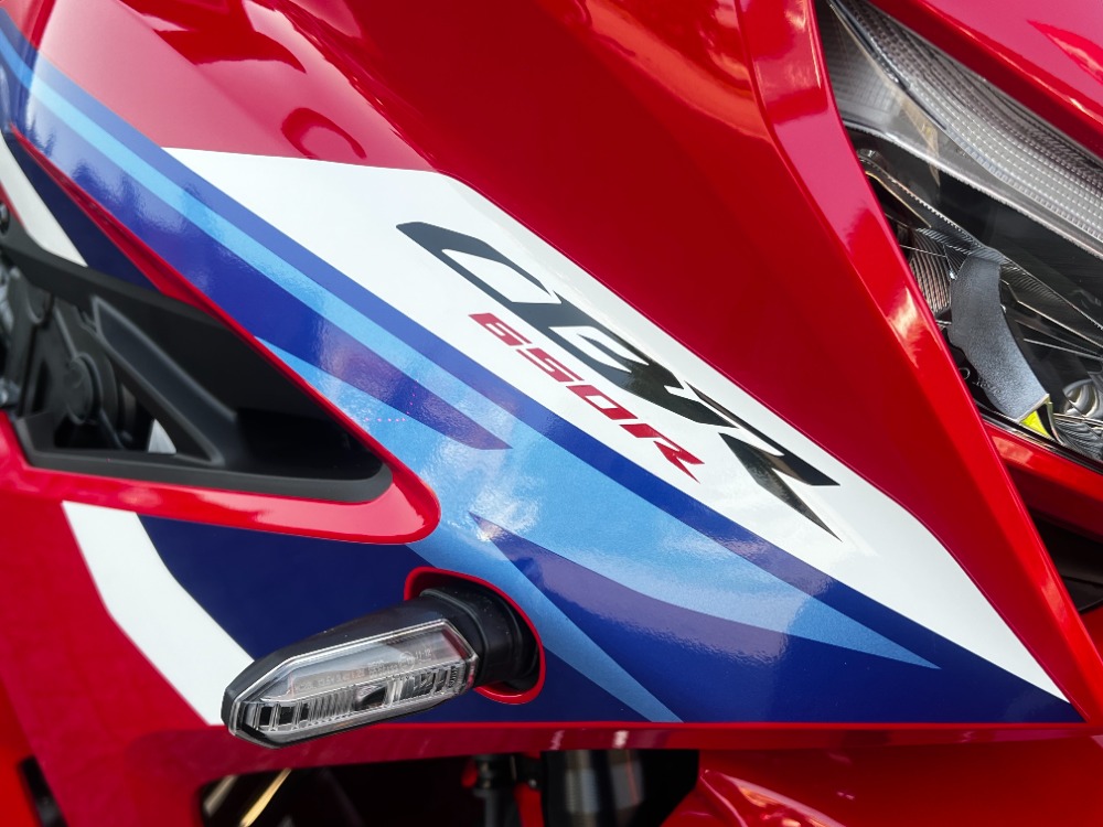 HONDA CBR 650 R E-Clutch-image-1