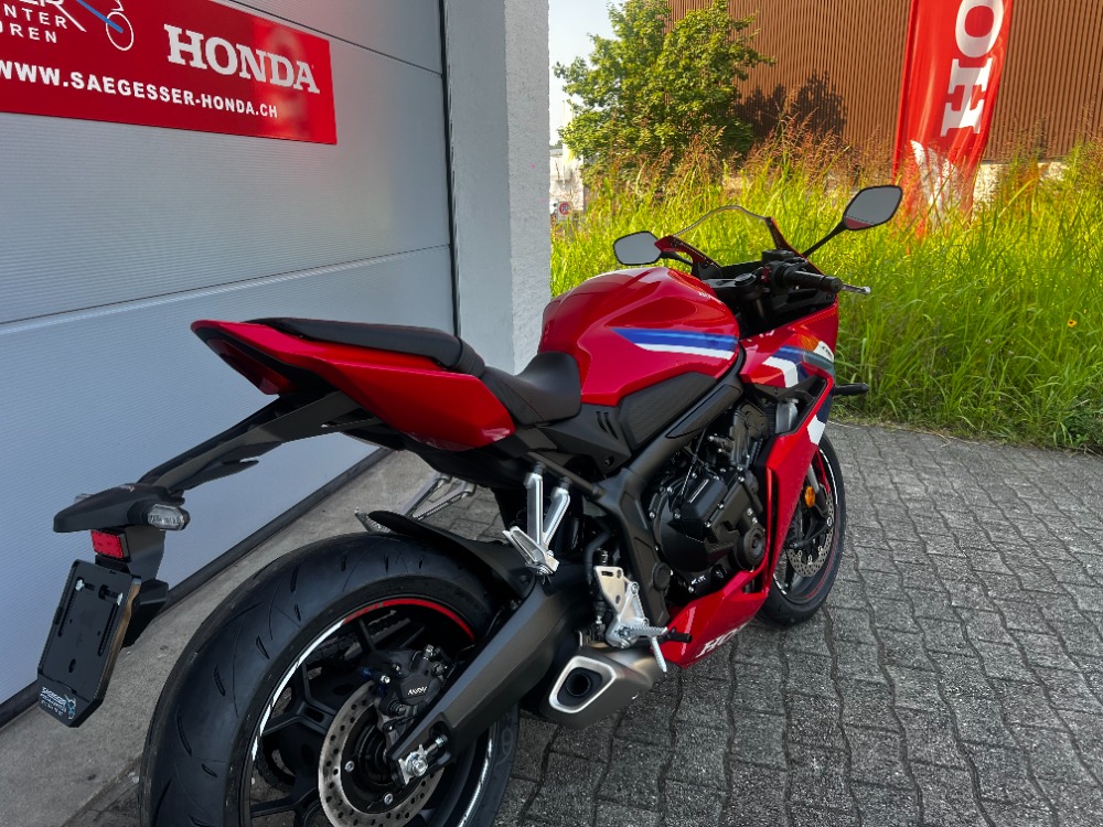 HONDA CBR 650 R E-Clutch-image-2
