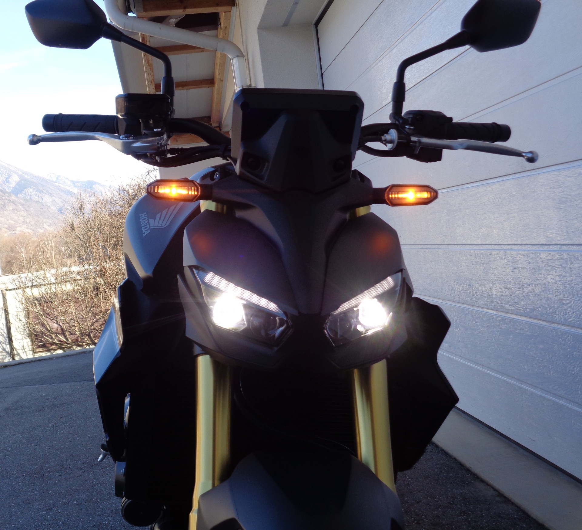 HONDA CB 1000 Hornet SP-image-4