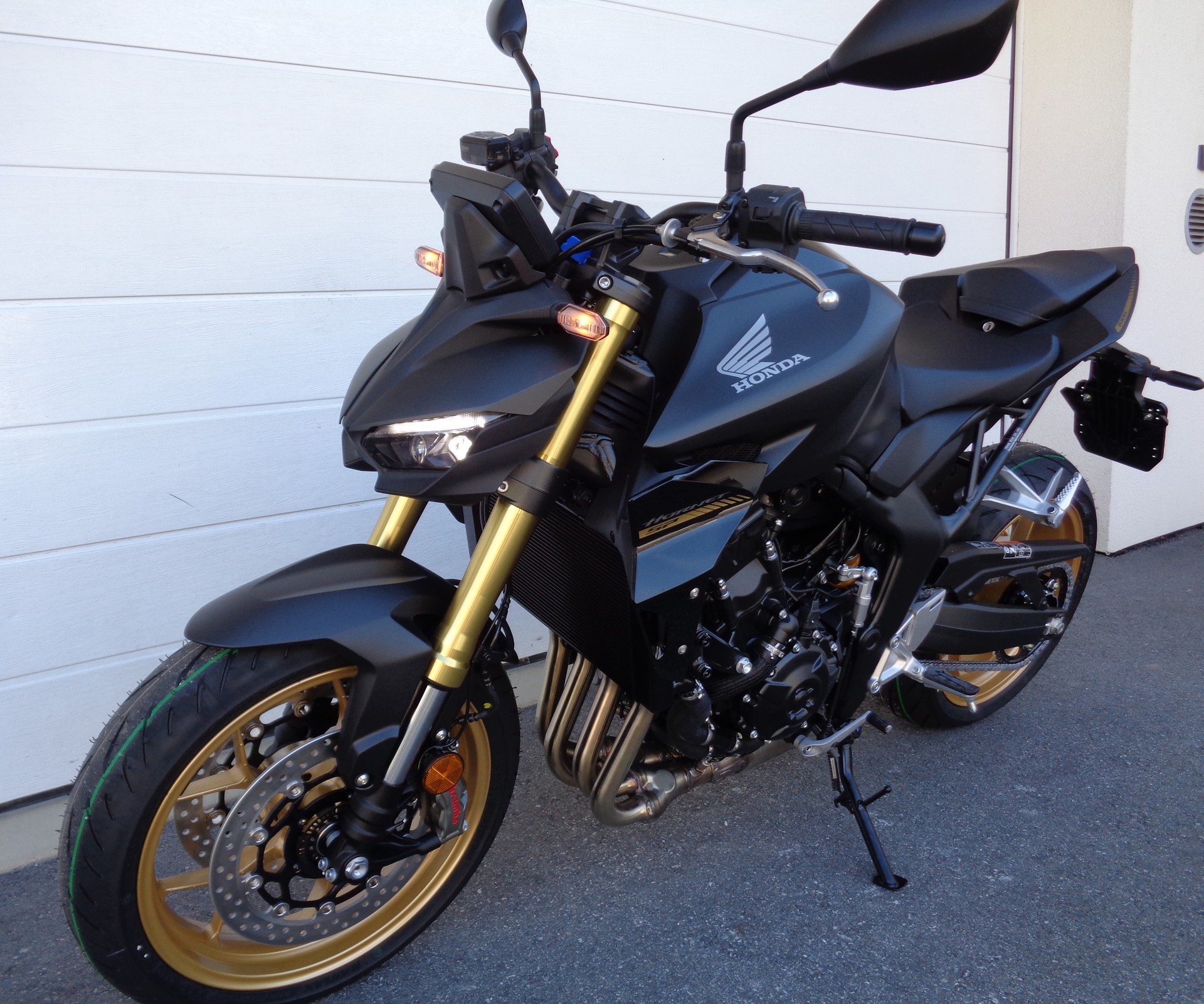 HONDA CB 1000 Hornet SP-image-9