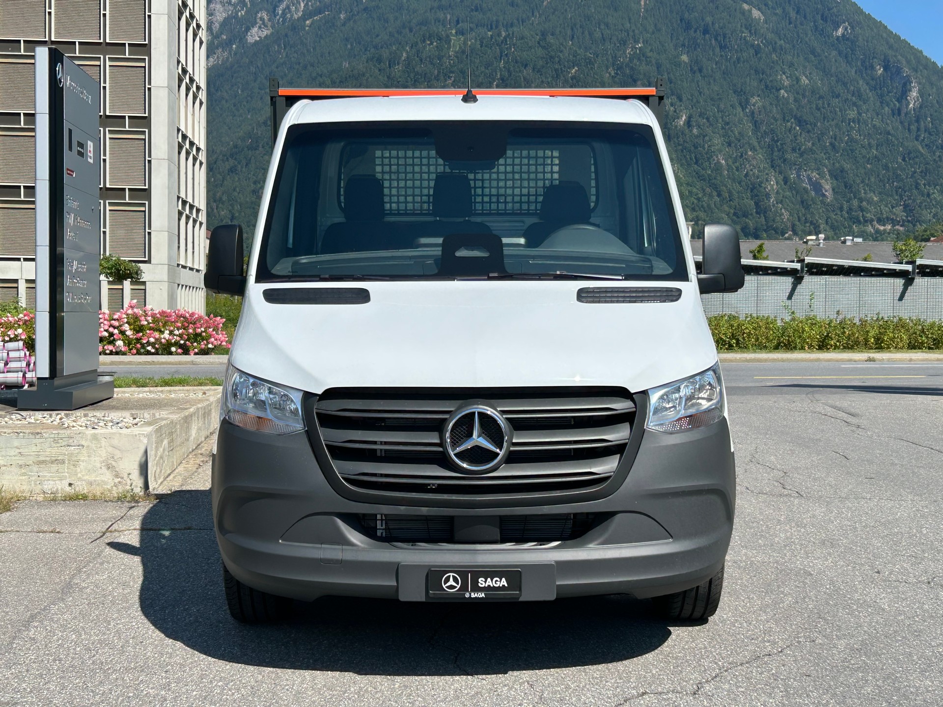 MERCEDES-BENZ Sprinter 317 CDI PRO CH Standard-showroom-element-1