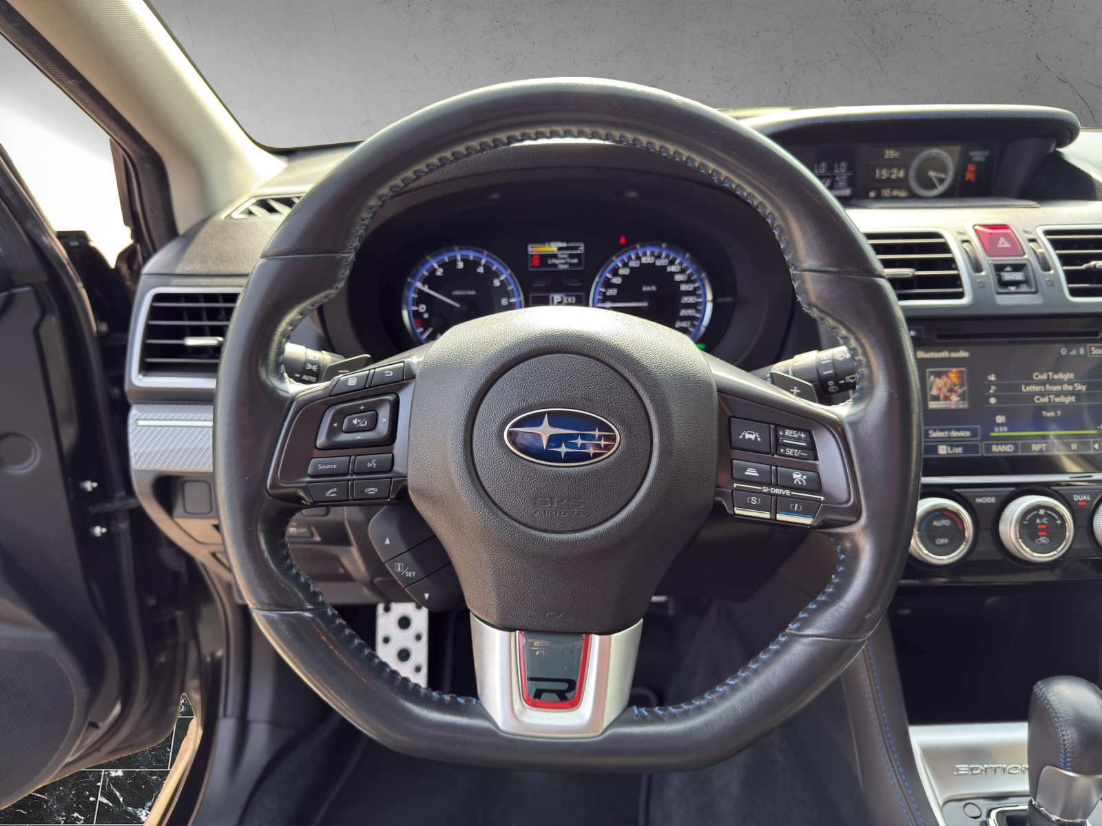 SUBARU Levorg 1.6DIT Luxury S AWD Lineartronic-image-12