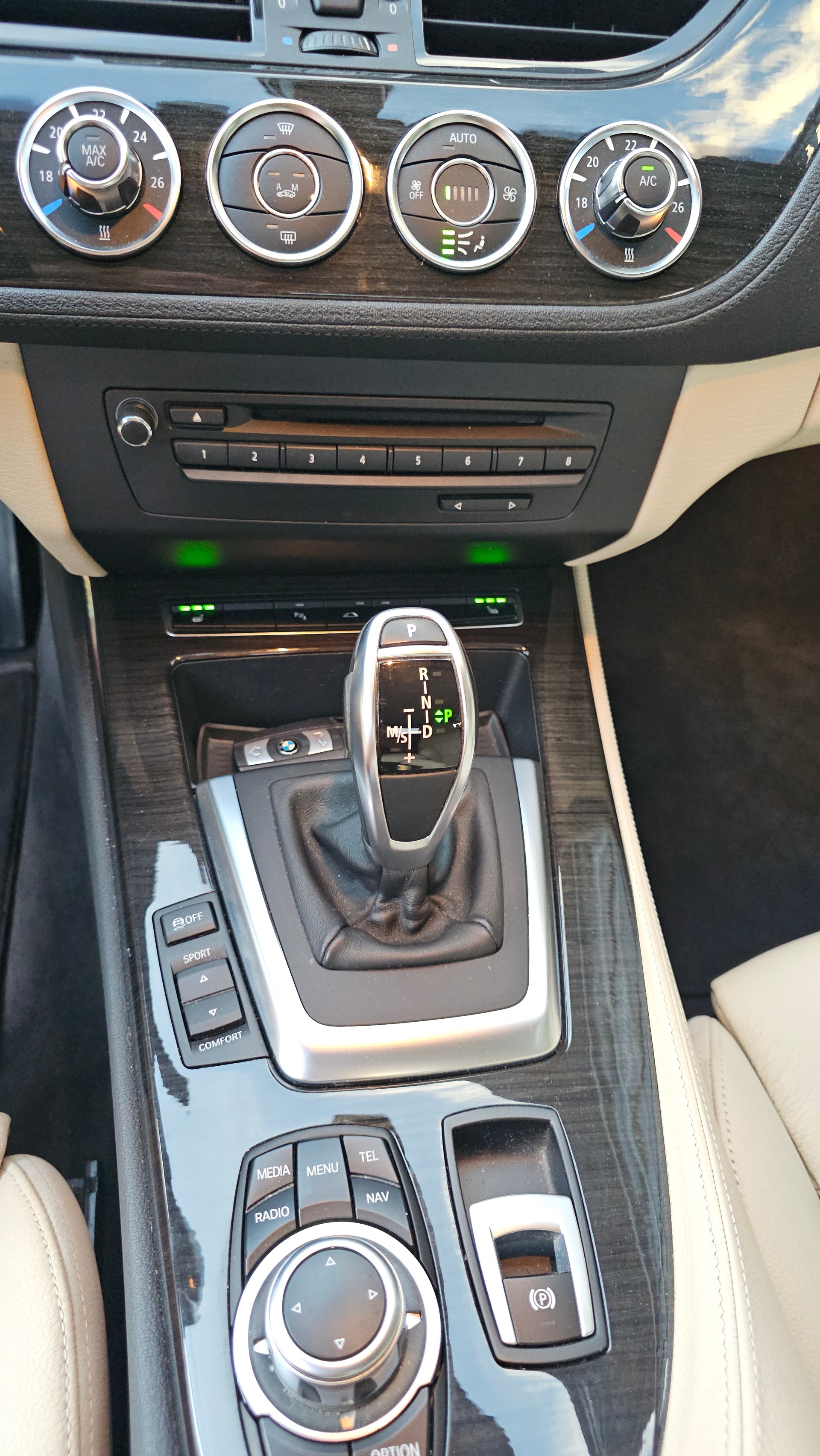 BMW Z4 sDrive20i Steptronic-image-10