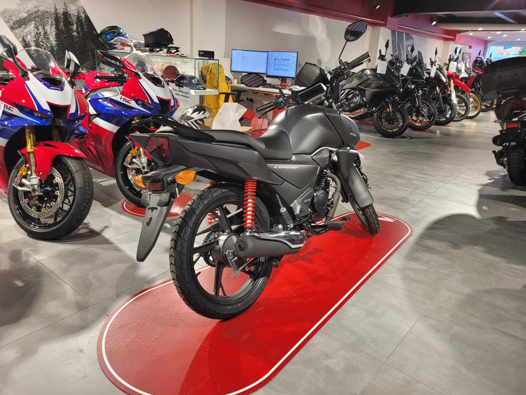 HONDA CBF 125-image-2