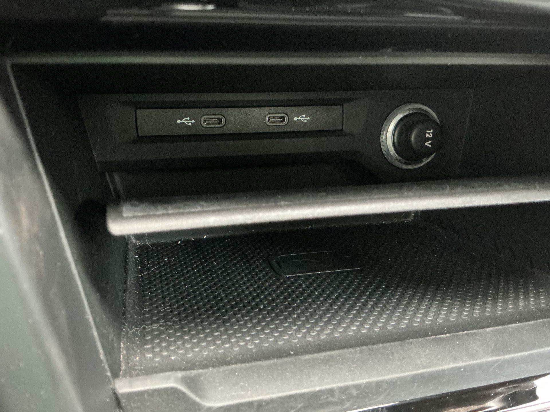 VW Touran 1.5 TSI DSG HIGHLINE R-LINE *** PANORAMAGLASDACH ***-image-23