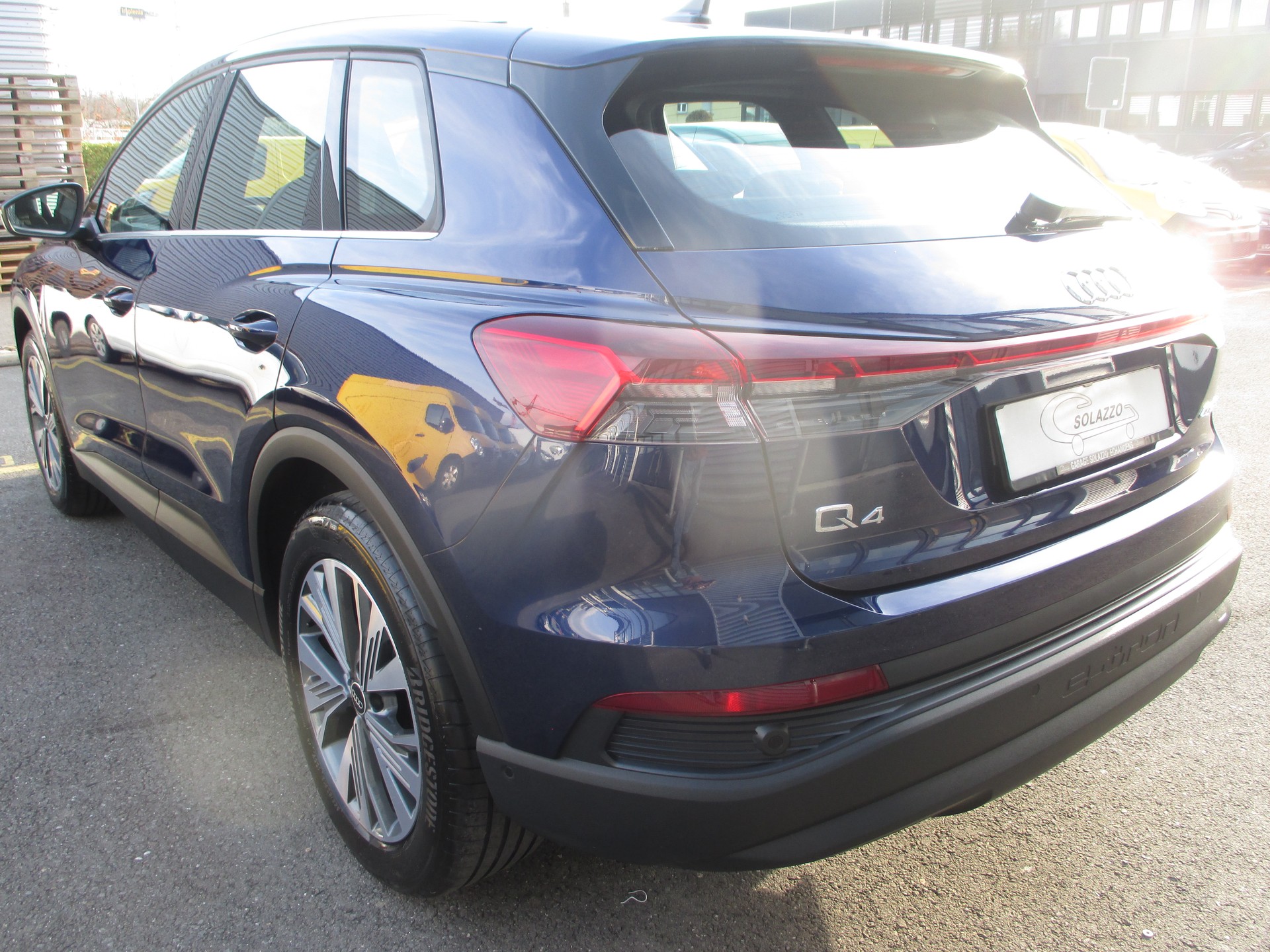AUDI Q4 e-tron 40-image-5
