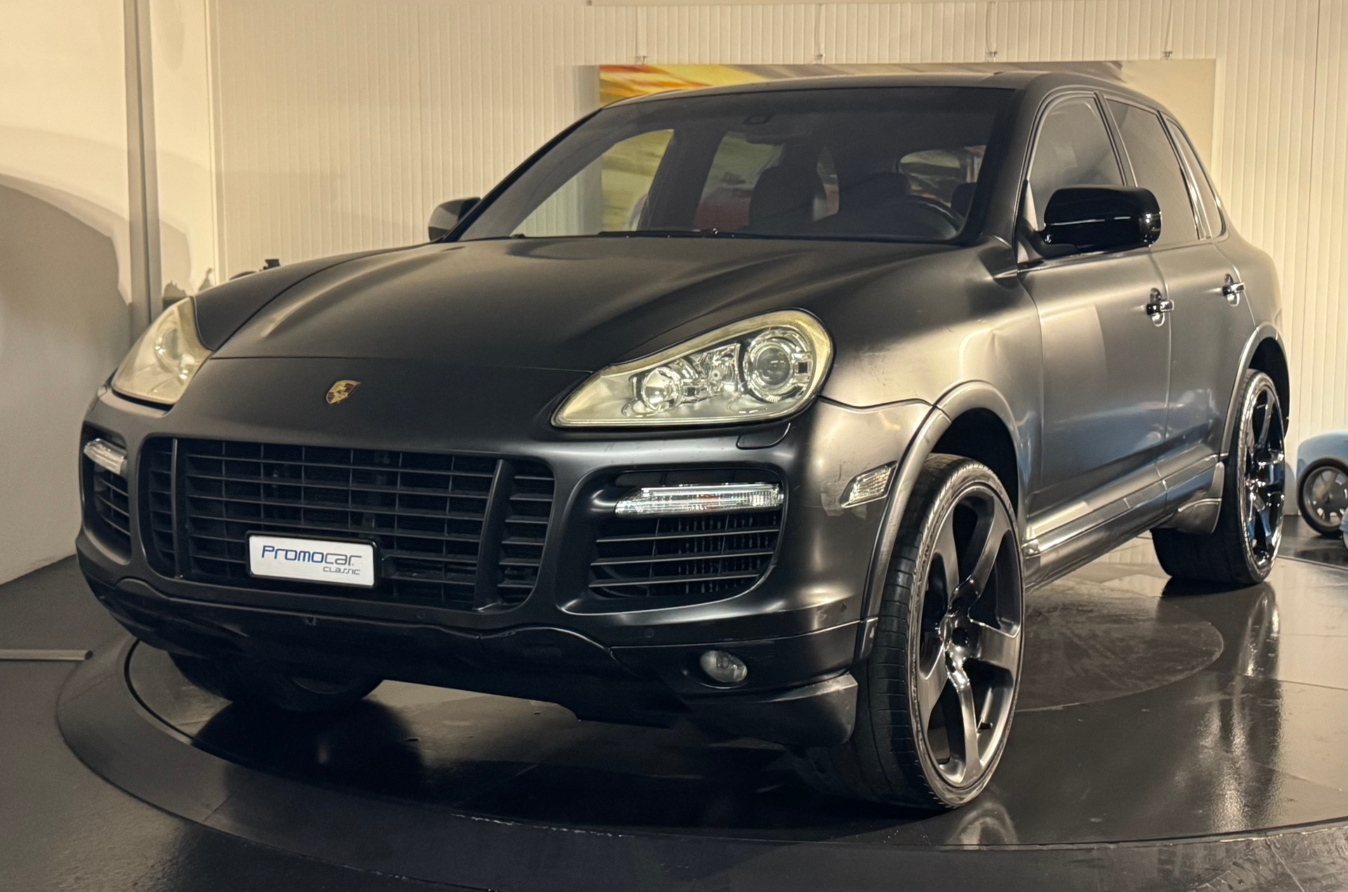PORSCHE Cayenne Turbo