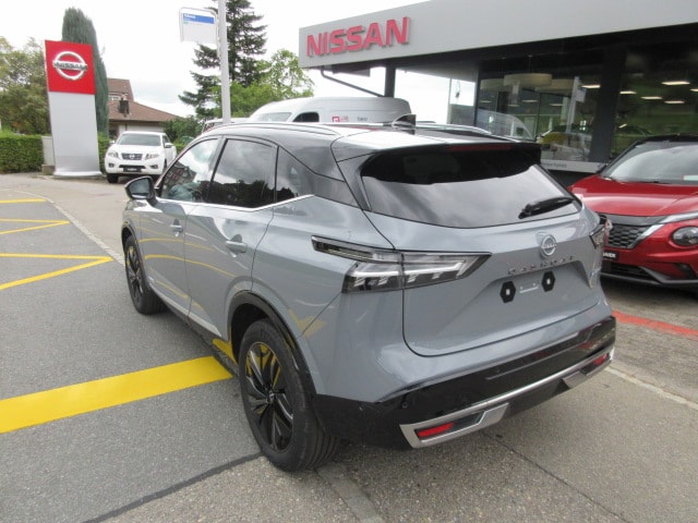 NISSAN Qashqai 1.5 VC-T Tekna-showroom-element-1