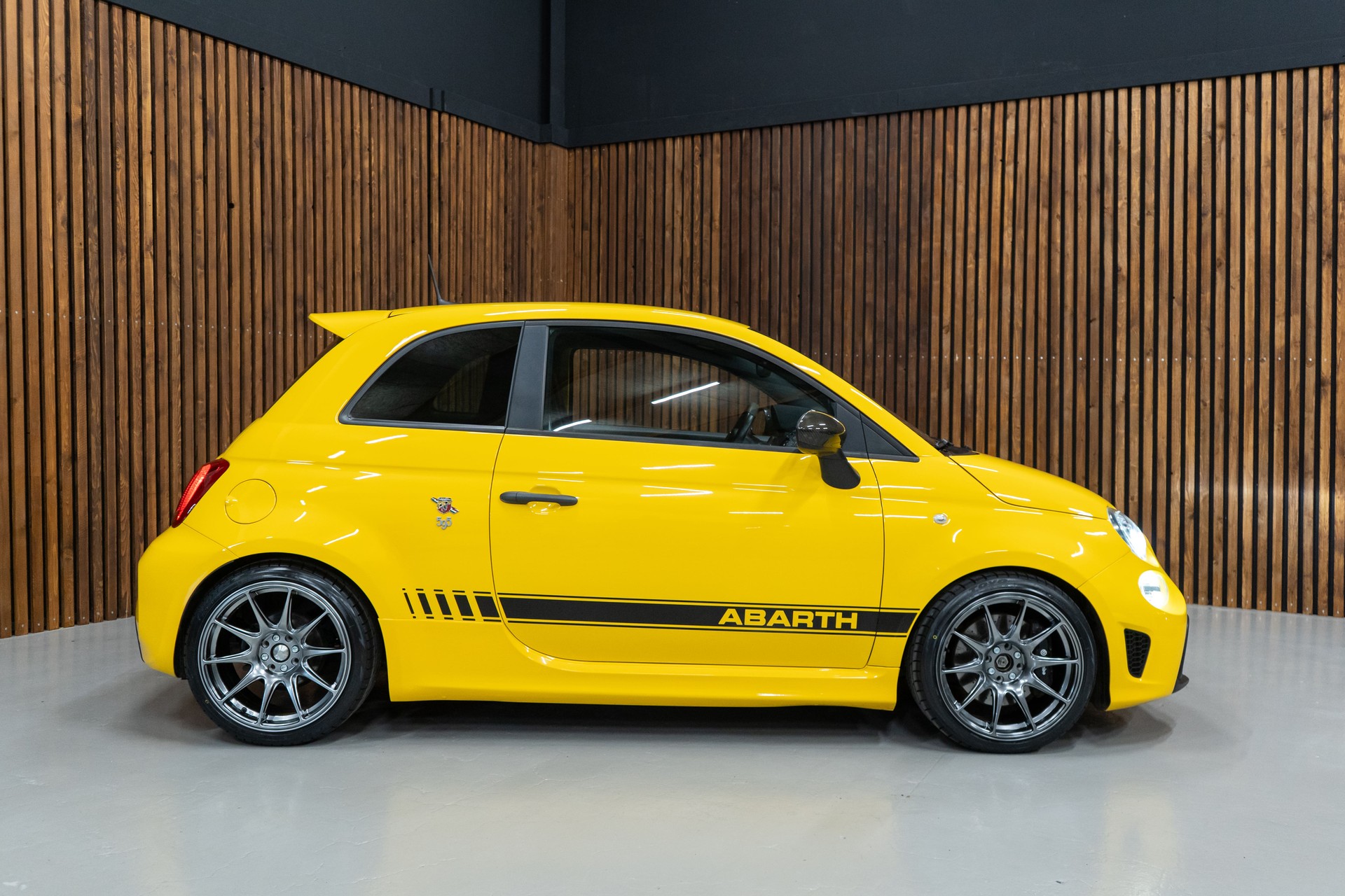 FIAT 595 1.4 16V Turbo Abarth Competition-image-8