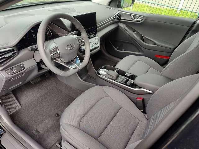 HYUNDAI Ioniq EV Trend-image-13