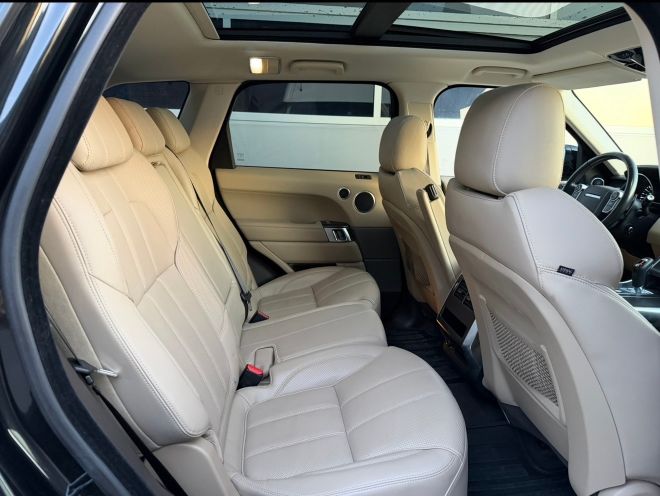 LAND ROVER Range Rover Sport 3.0 SDV6 HSE Dynamic Automatic-image-10