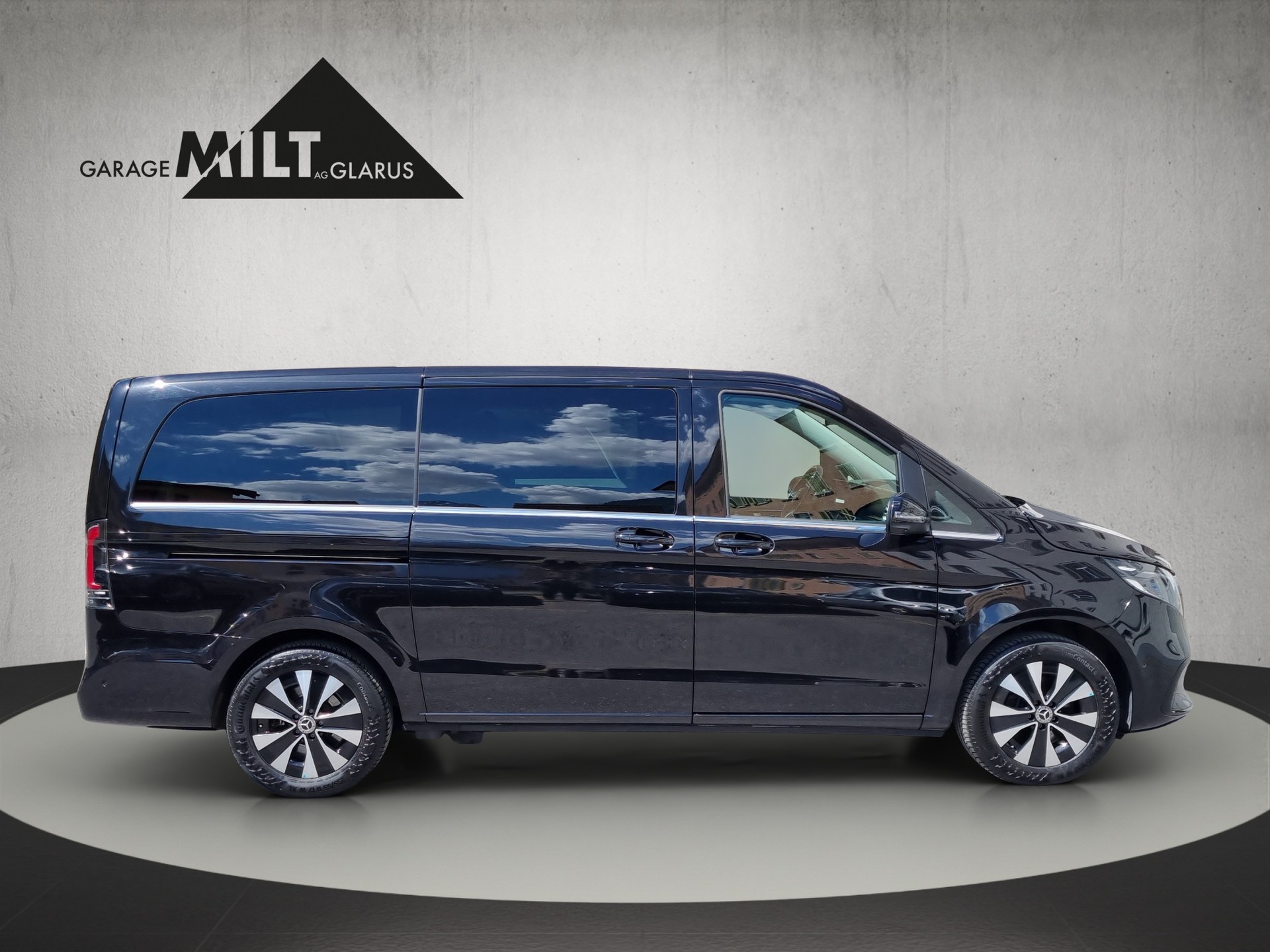 MERCEDES-BENZ V 250 d lang Avantgarde 4Matic G-Tronic-showroom-element-3