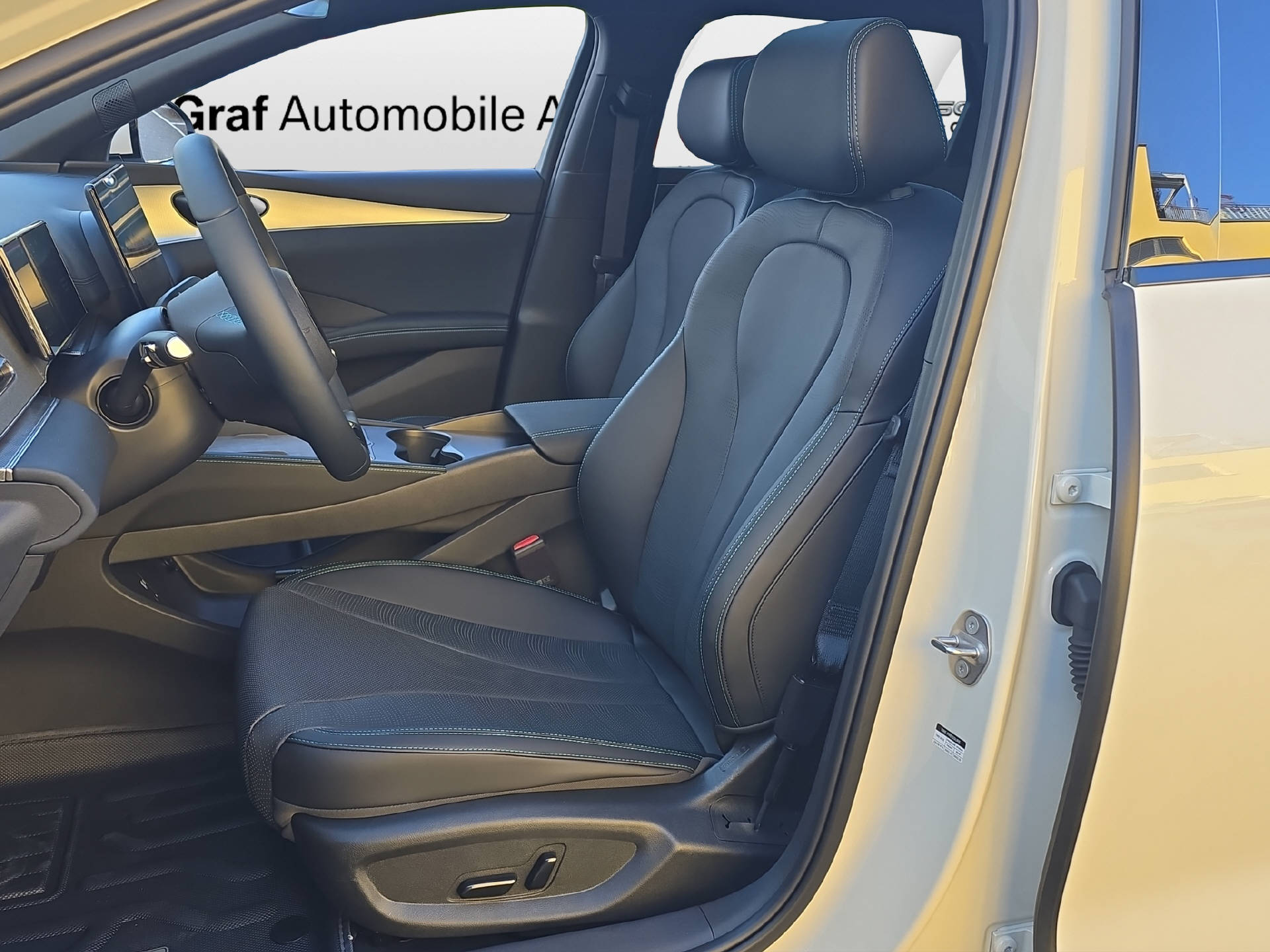 BYD Seal 6 DM-i Touring Comfort-image-7