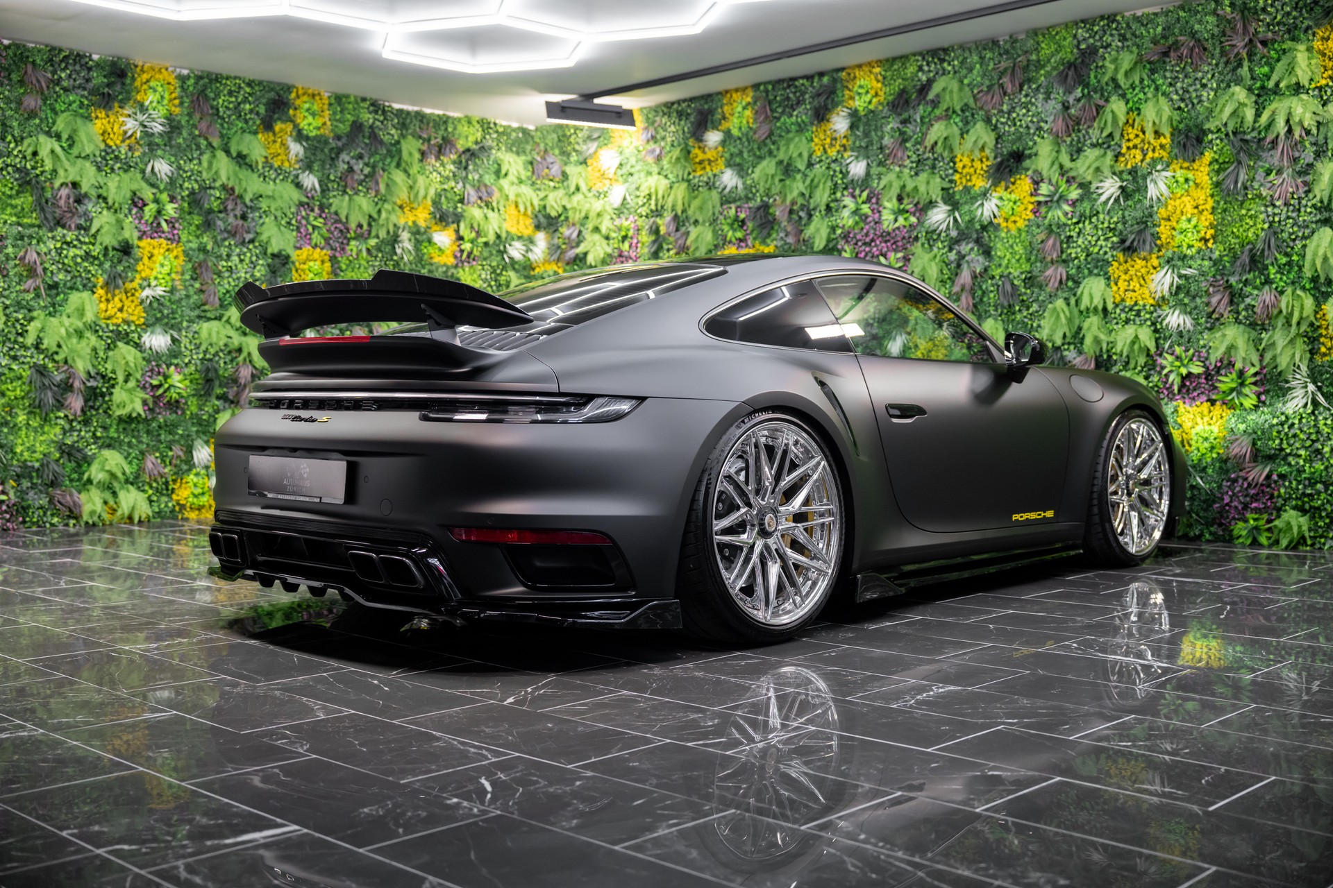 PORSCHE 911 Turbo S PDK-image-7