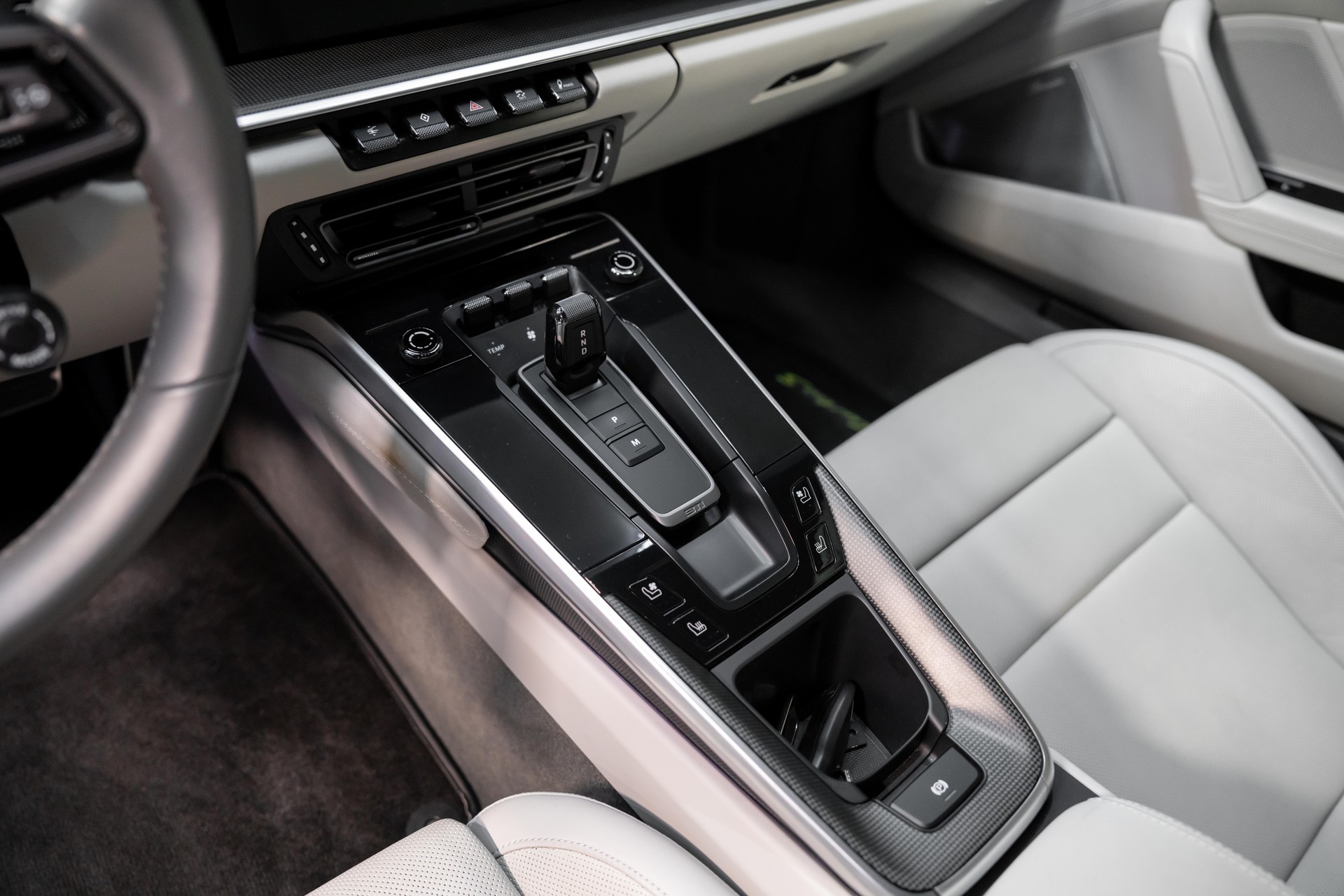 PORSCHE 911 Turbo S PDK-image-14