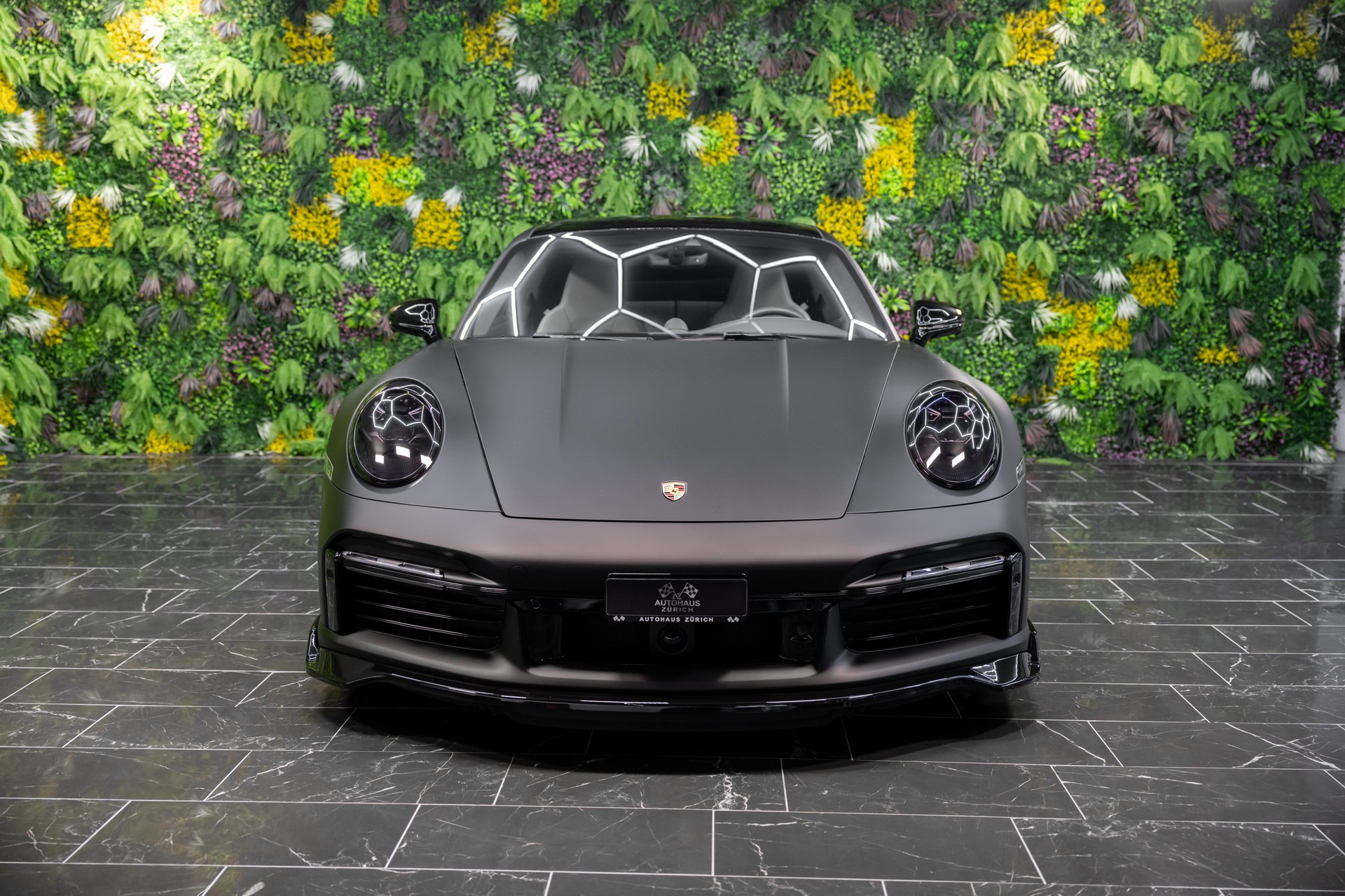PORSCHE 911 Turbo S PDK-image-3