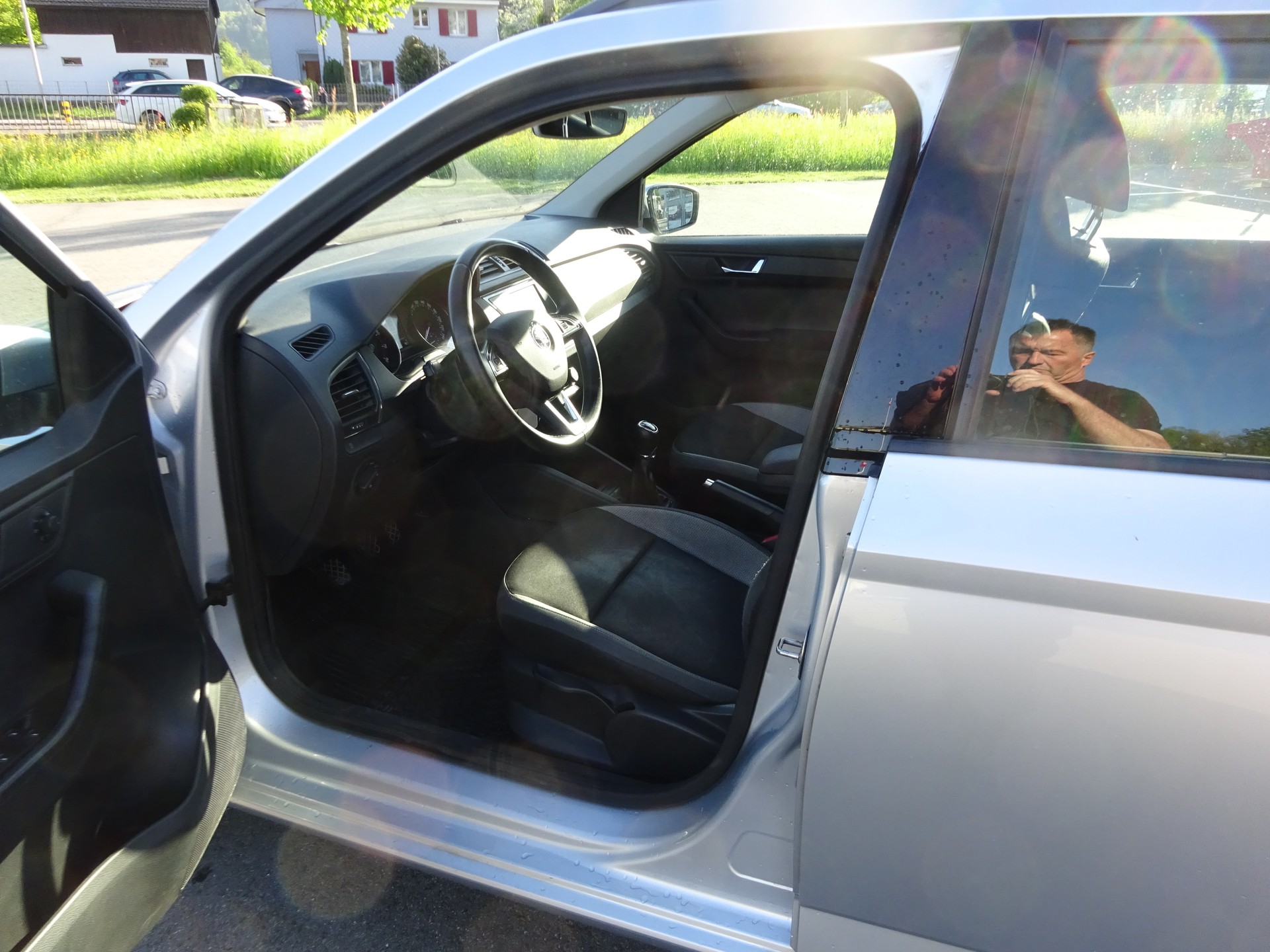 SKODA Fabia 1.2 TSI Ambition-image-6