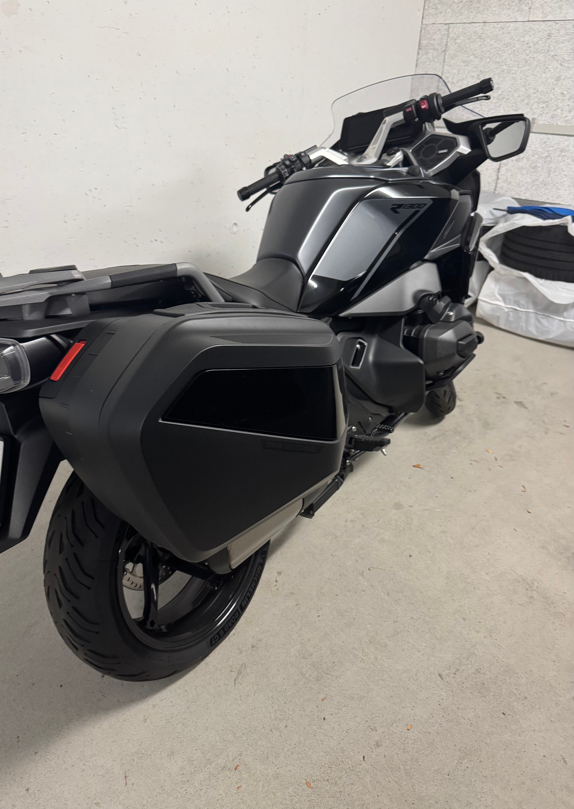 BMW R 1300 RT-image-1