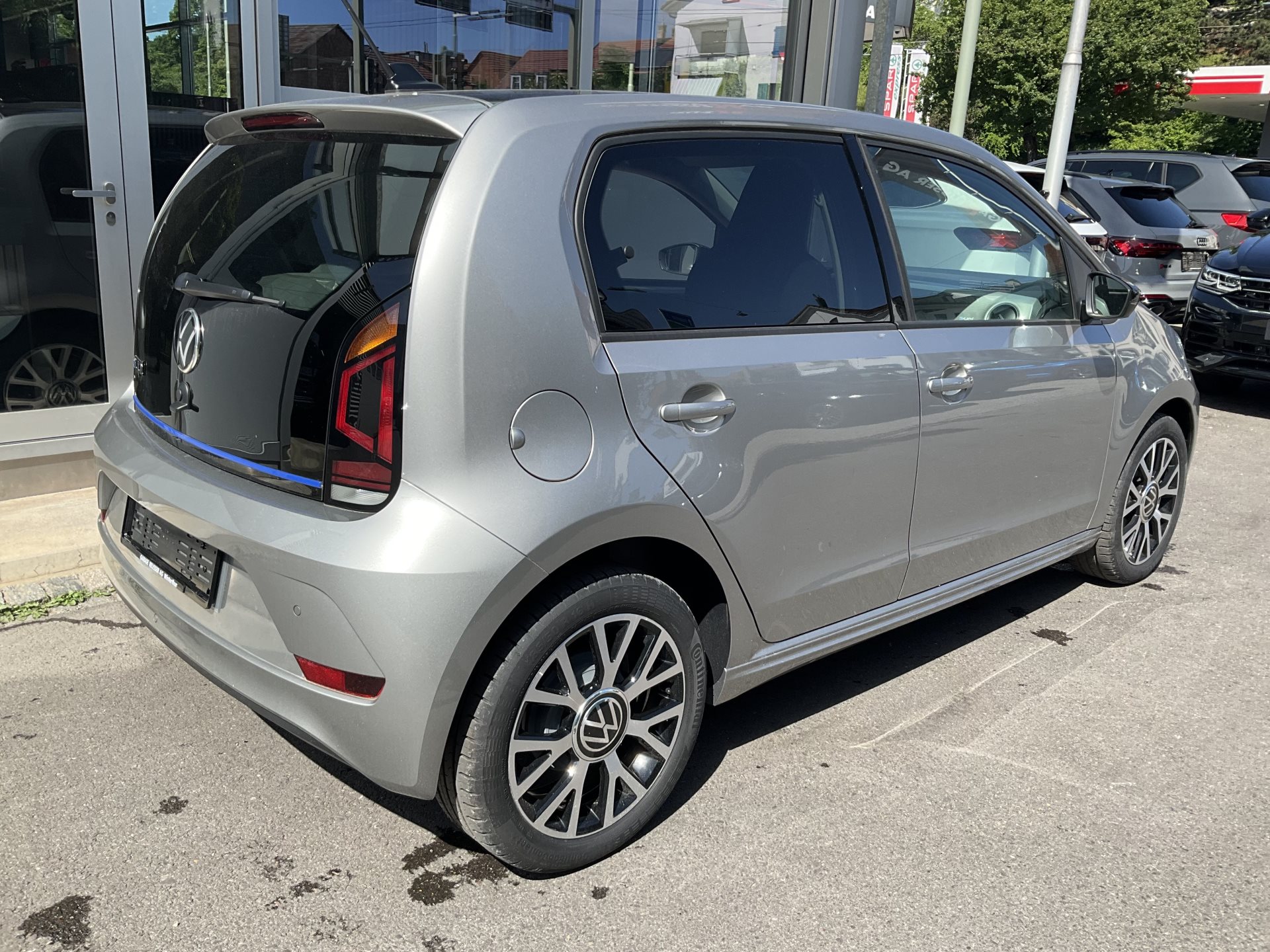 VW e-up! *** EDITION & INKL. WINTERRÄDER ***-showroom-element-3
