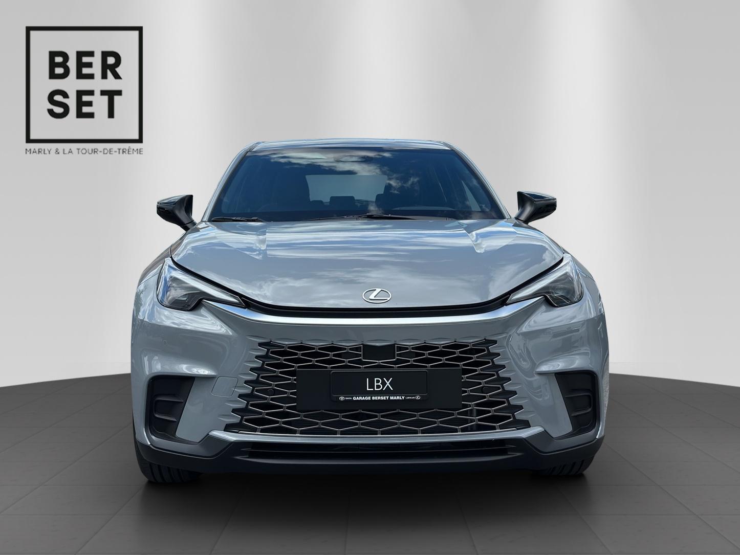 LEXUS LBX 1.5 Hybrid Impression-image-7