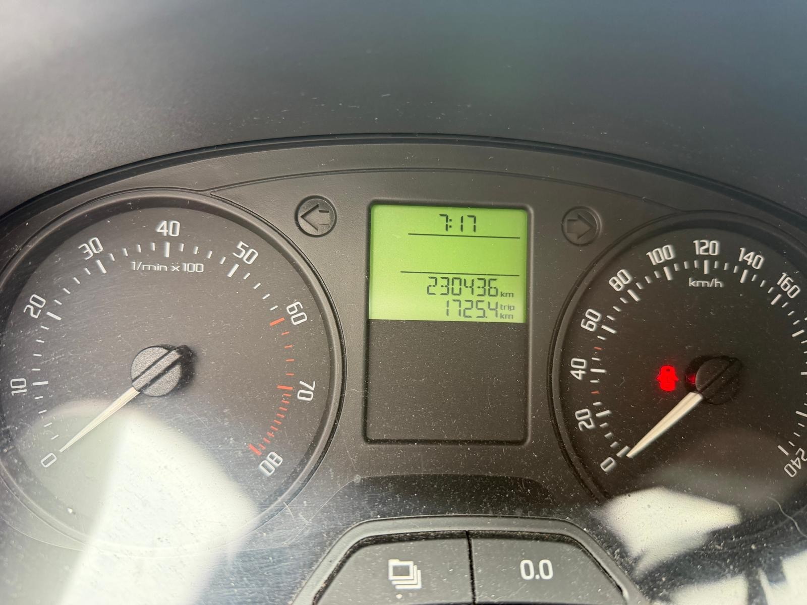 SKODA Praktik 1.2 HTP-image-8