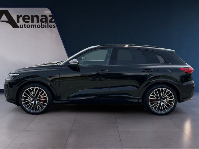 AUDI SQ5 TFSI quattro S-tronic-showroom-element-1