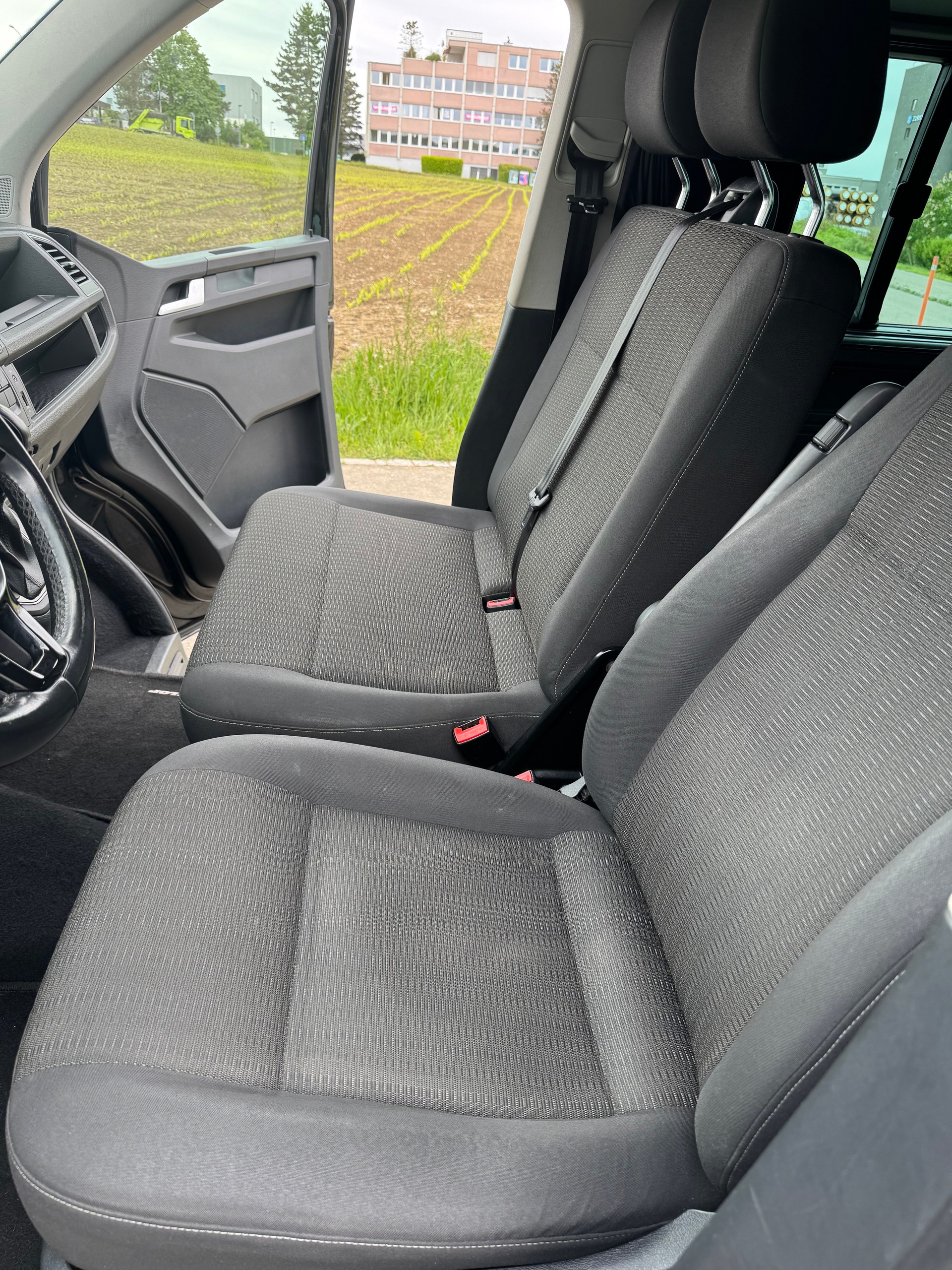 VW VW T6 2.0 TDI 4MOTION DSG (9) PLÄTZE-image-15