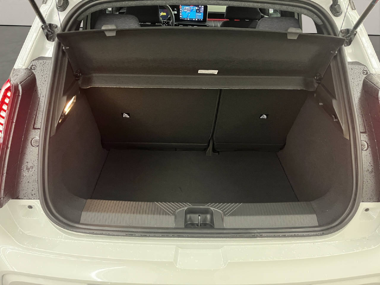 RENAULT R5 E-Tech Comfort Range techno-image-15