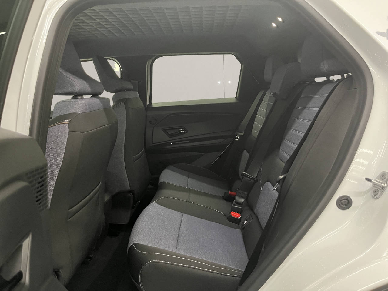 RENAULT R5 E-Tech Comfort Range techno-image-12