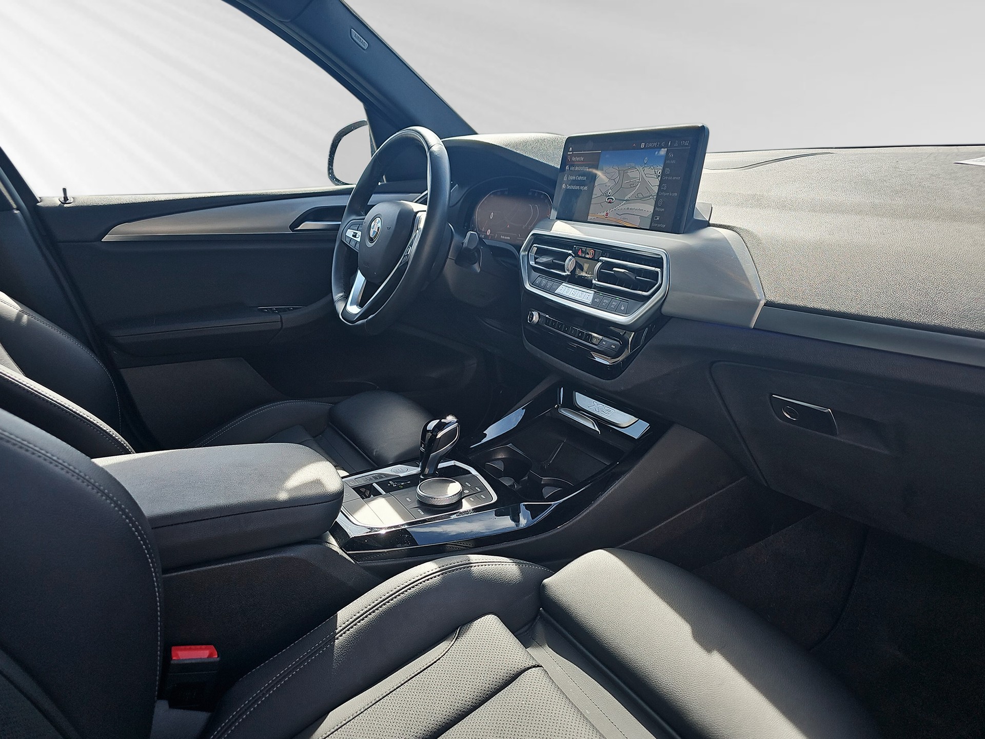BMW X3 xDrive 20i-image-4