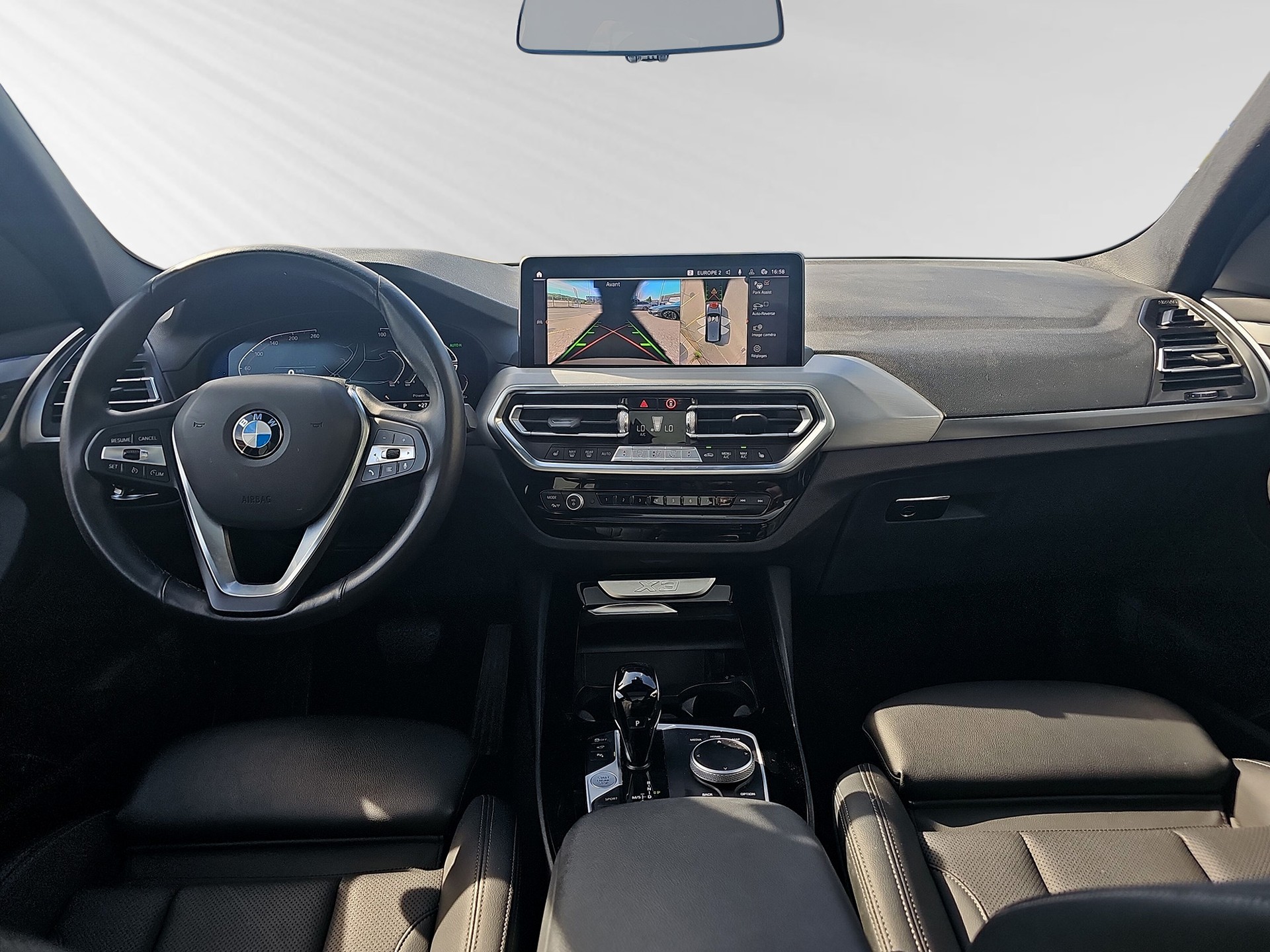 BMW X3 xDrive 20i-image-5
