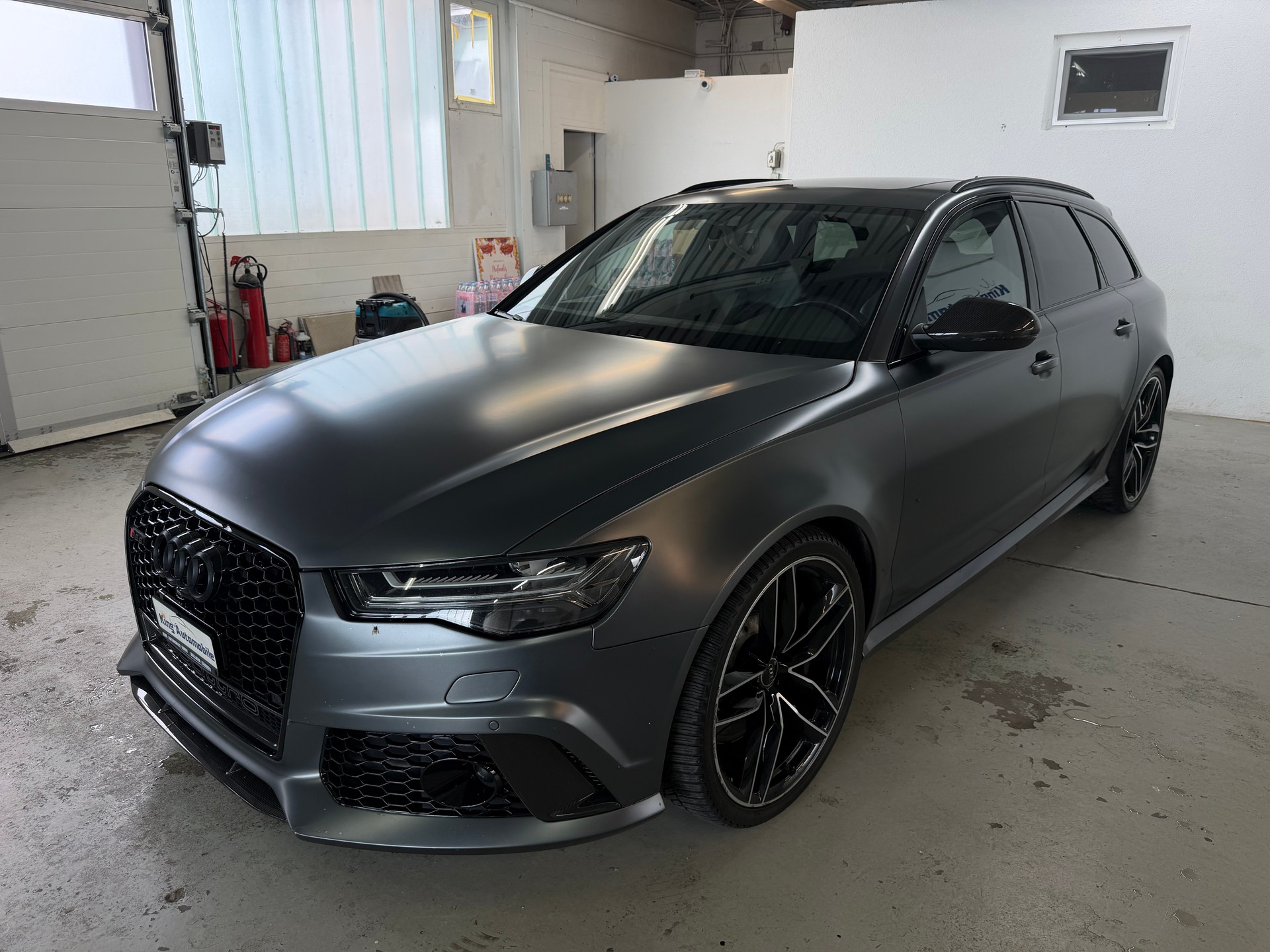 AUDI RS6 Avant 4.0 TFSI V8 performance quattro | Frisch MFK | Pano Dach | Dynamik-Paket-showroom-element-1