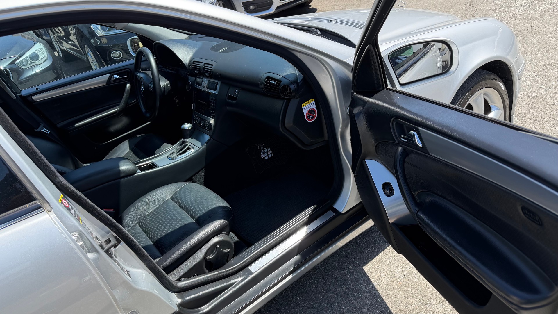 MERCEDES-BENZ C 220 CDI Avantgarde Sport Edition-image-4