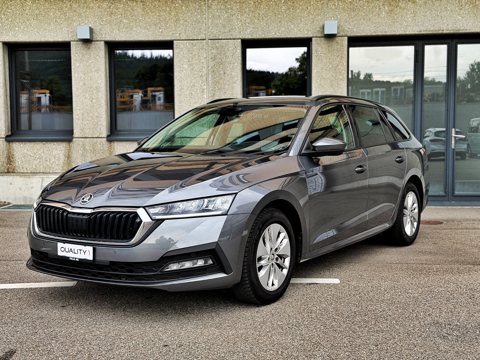 SKODA Octavia Combi 2.0 TDI DSG Ambition 4x4