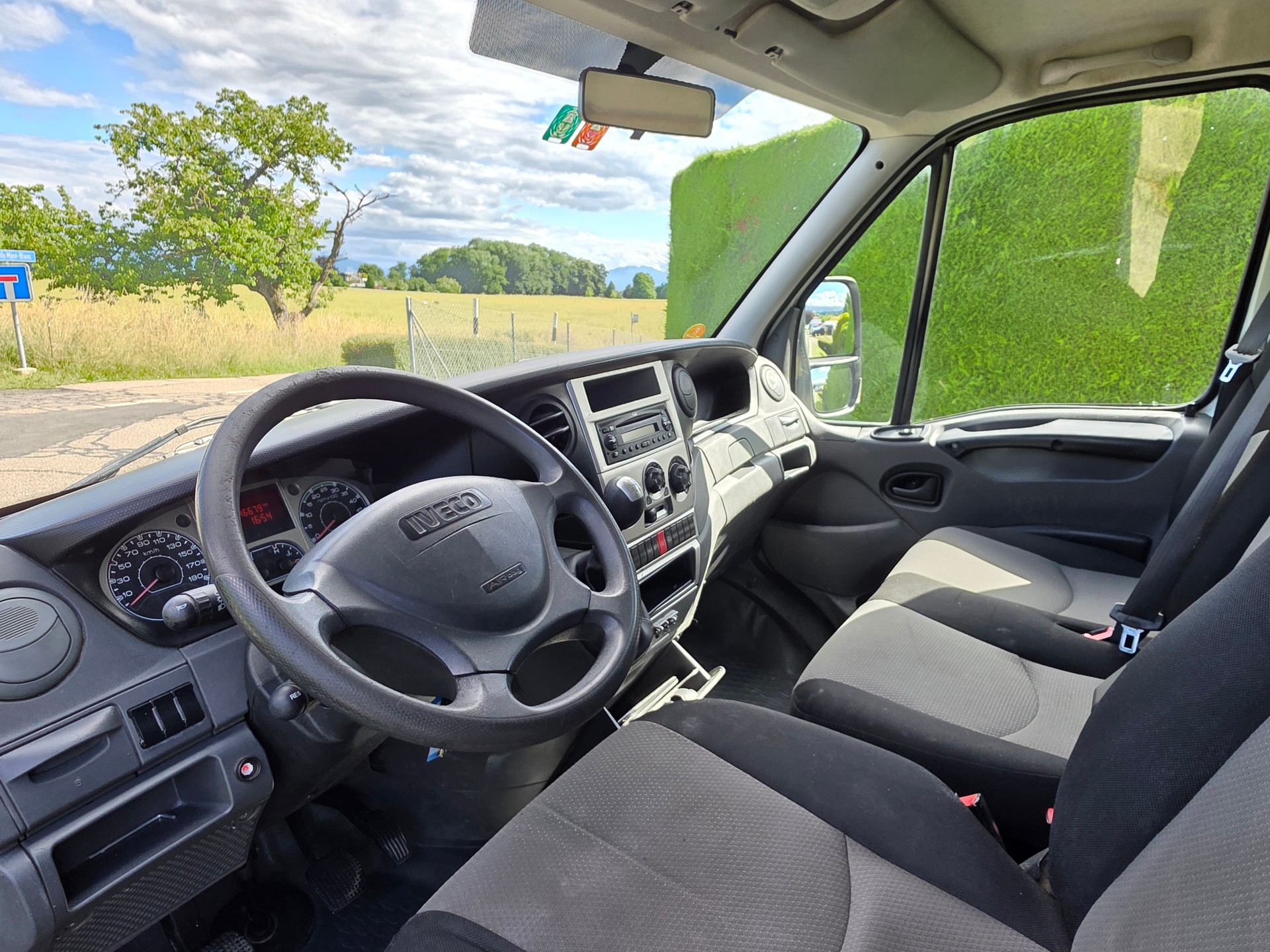 IVECO 35 C 13-image-6
