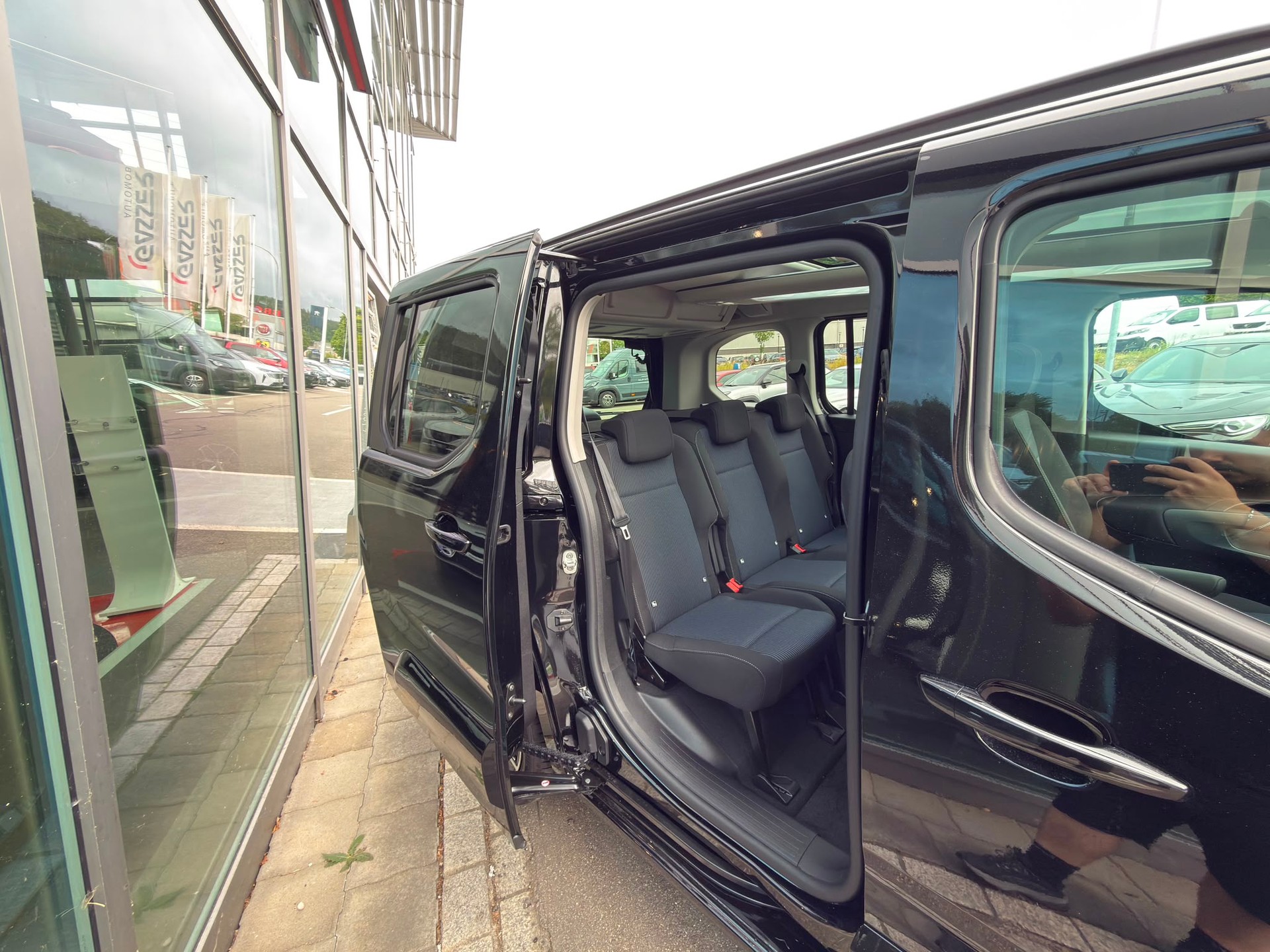 FIAT QUBO L 1.5 TD La Prima 5 Plätzer-image-5