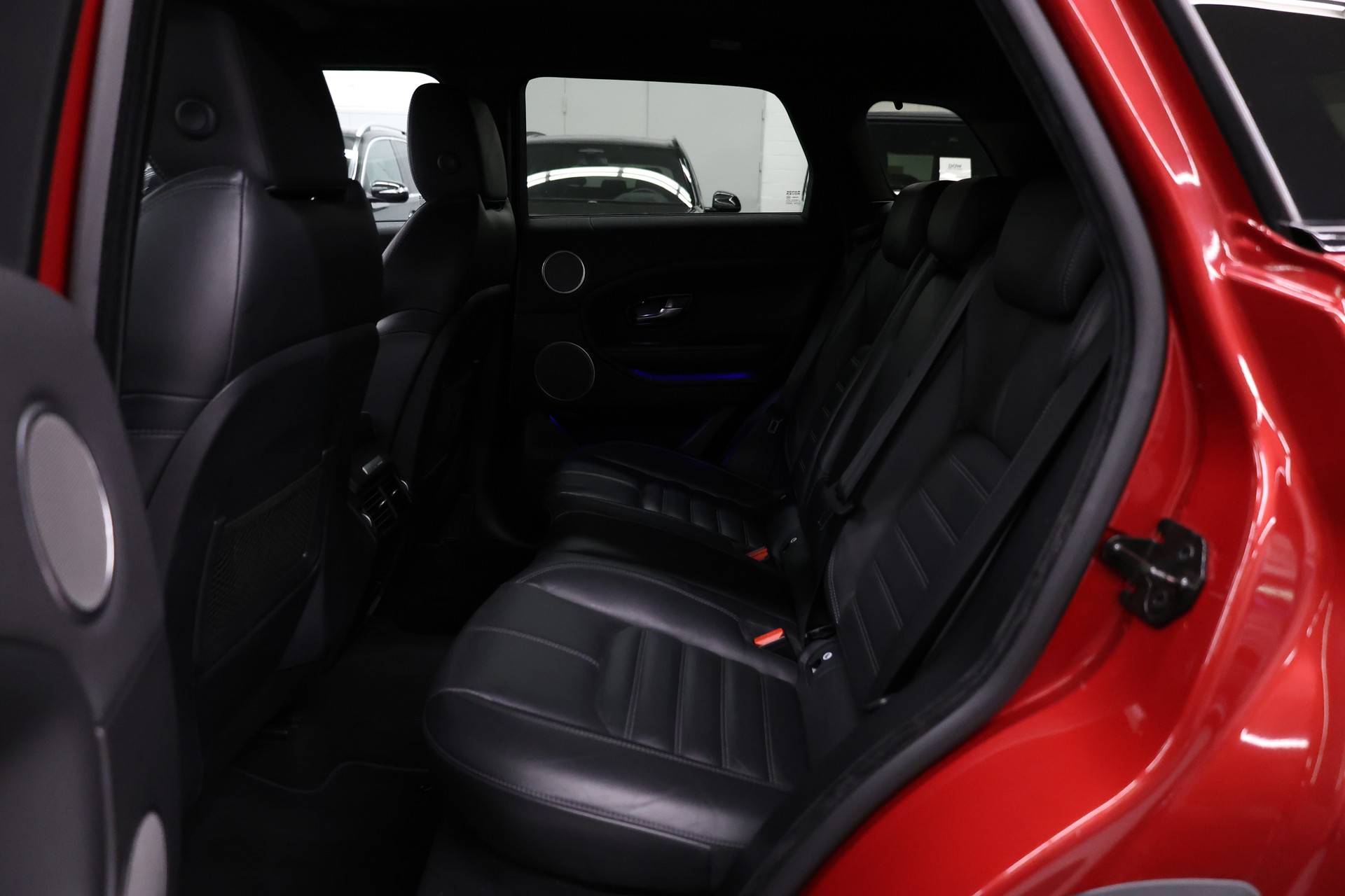 LAND ROVER Range Rover Evoque 2.0 TD4 HSE Dynamic-image-23