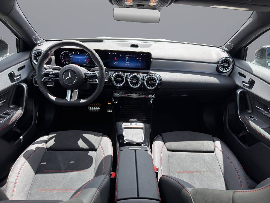 MERCEDES-BENZ A 220 AMG Line 4m-image-8