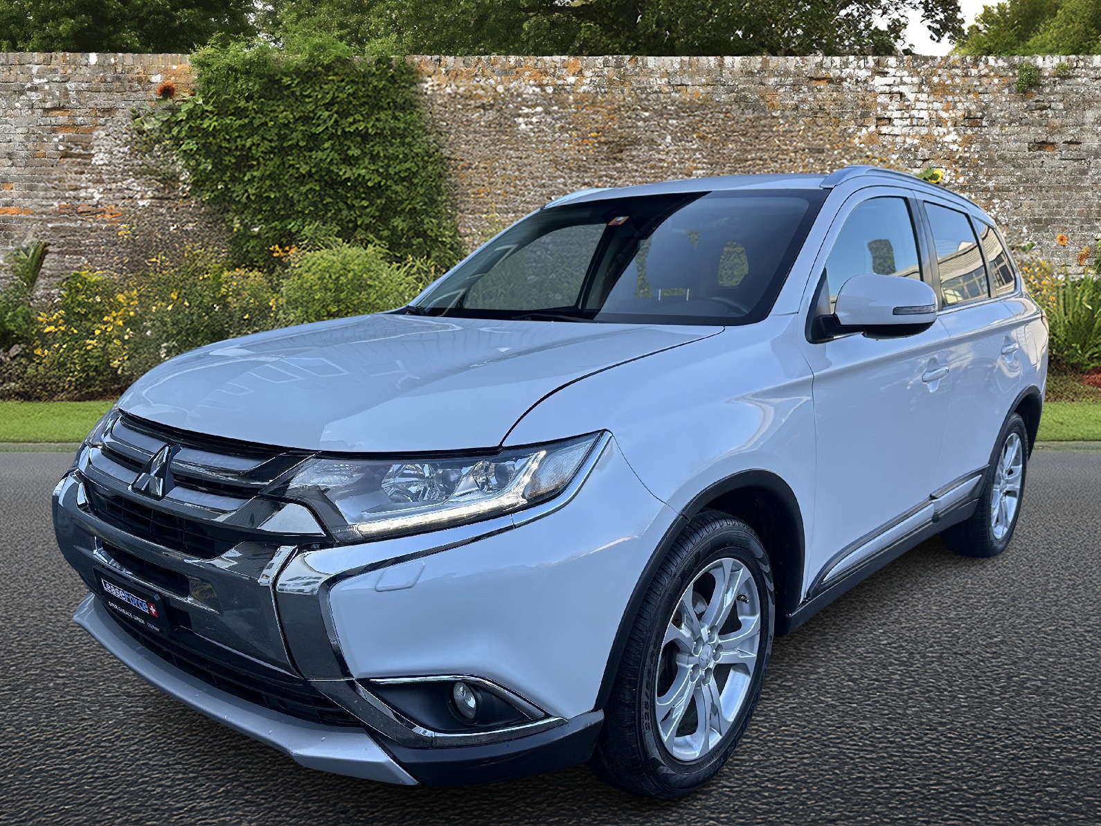MITSUBISHI Outlander 2.2 DID Style 4WD Automatic