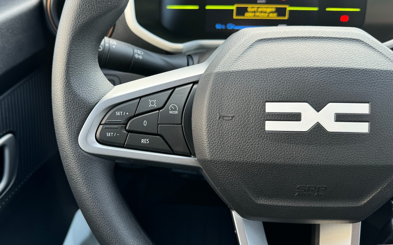 DACIA Spring 27 kWh Electric 65 Extreme-image-14