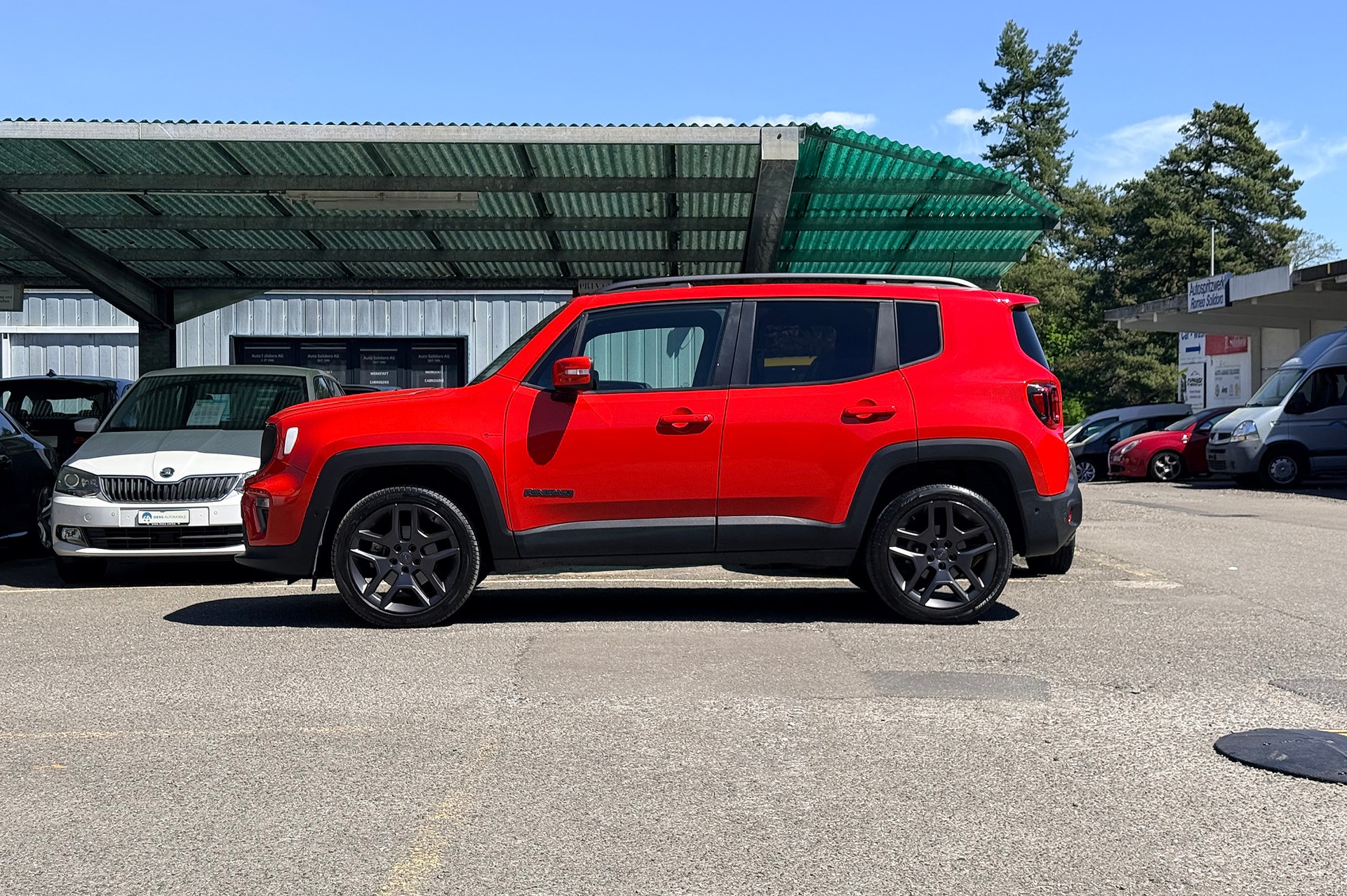 JEEP Renegade 1.3 Turbo Limited AWD-image-12