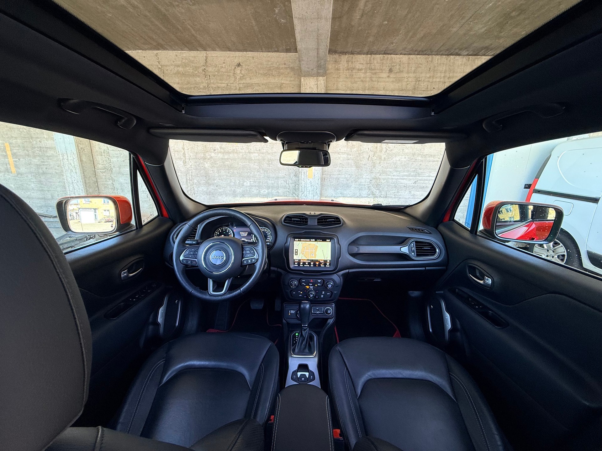 JEEP Renegade 1.3 Turbo Limited AWD-image-19