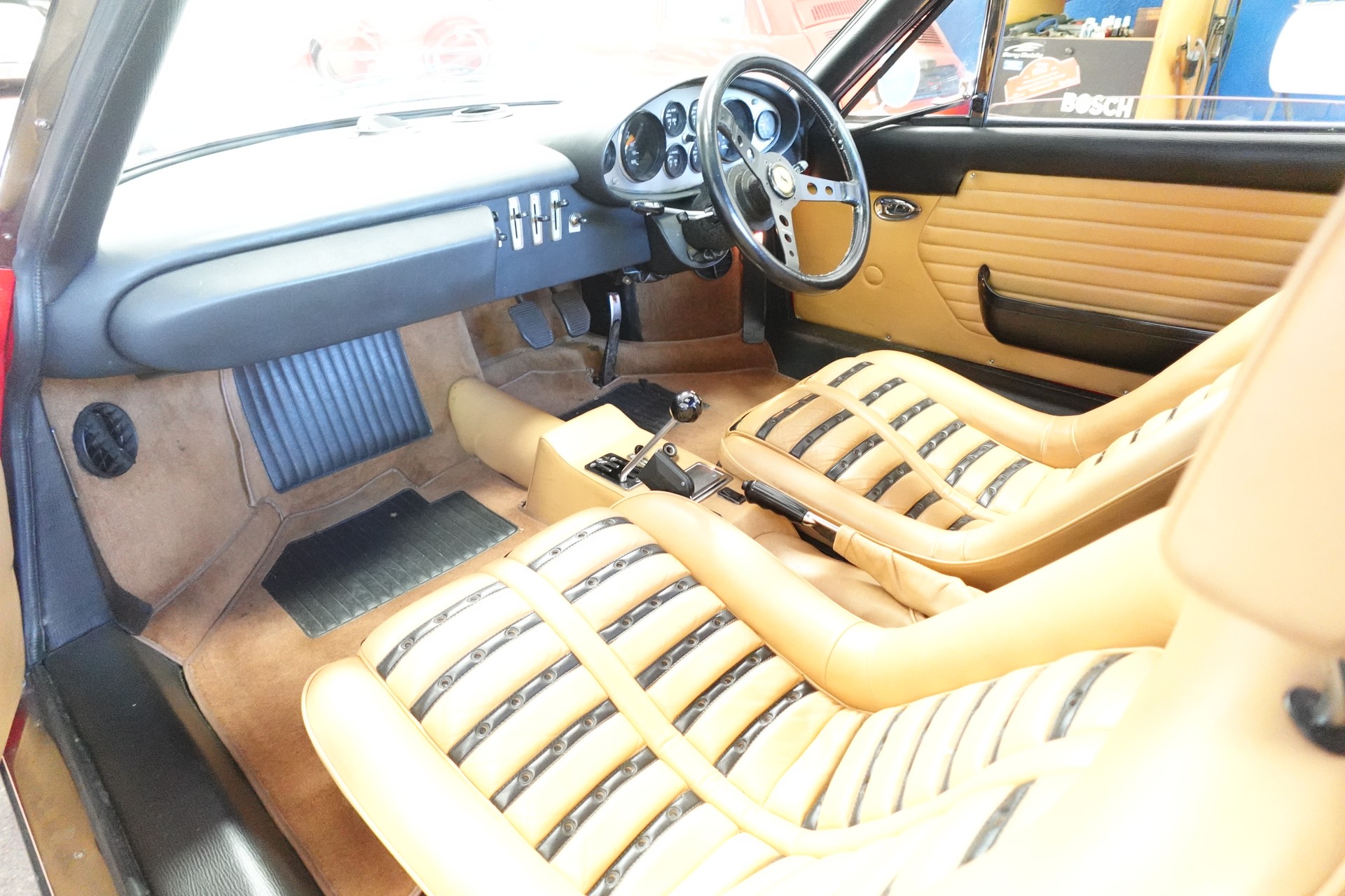 FERRARI 246 GT - Targa-image-7