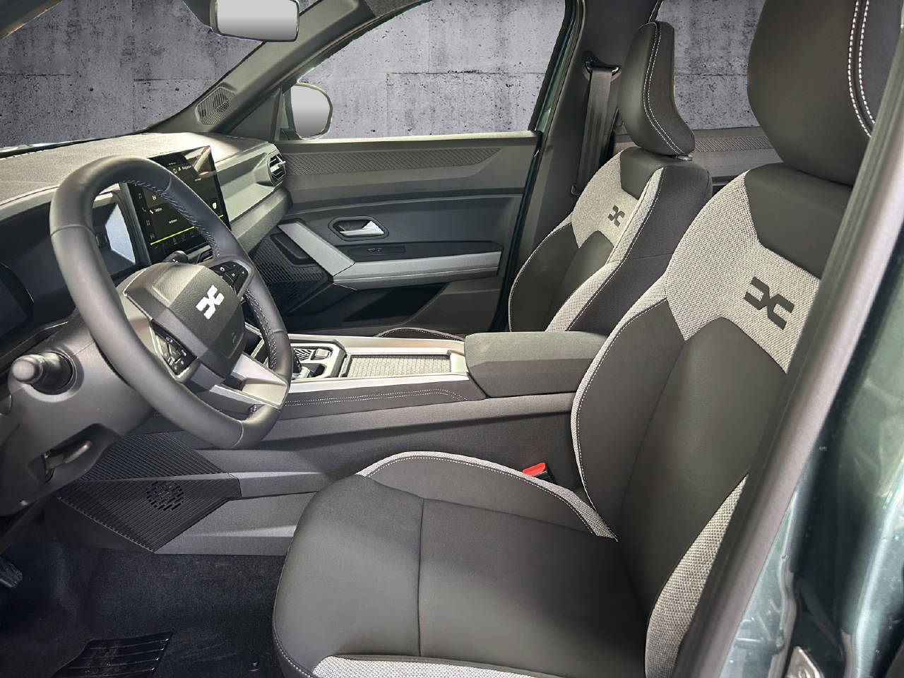 DACIA Bigster journey hybrid 155-image-4