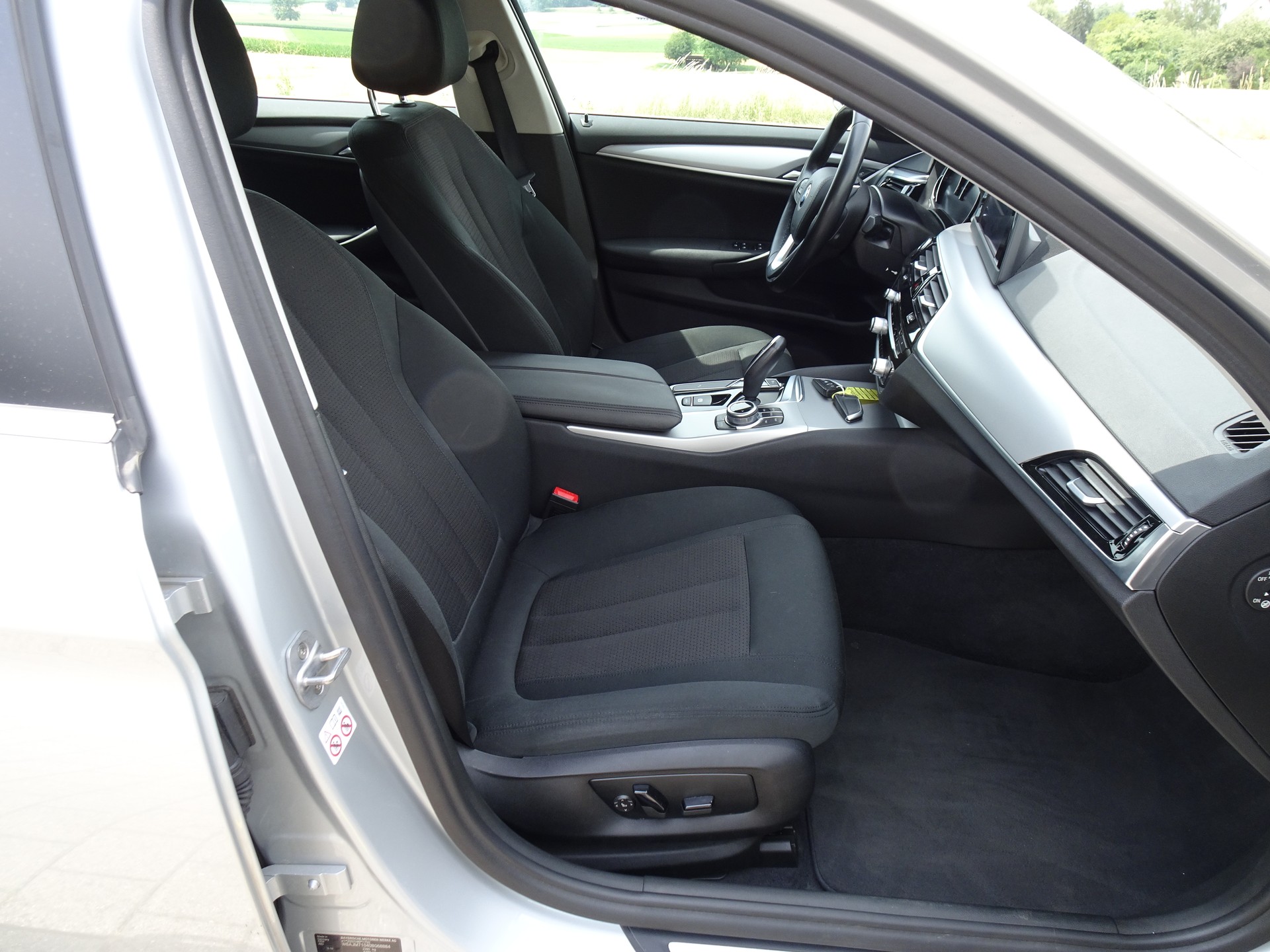 BMW 520d Touring Steptronic-image-7