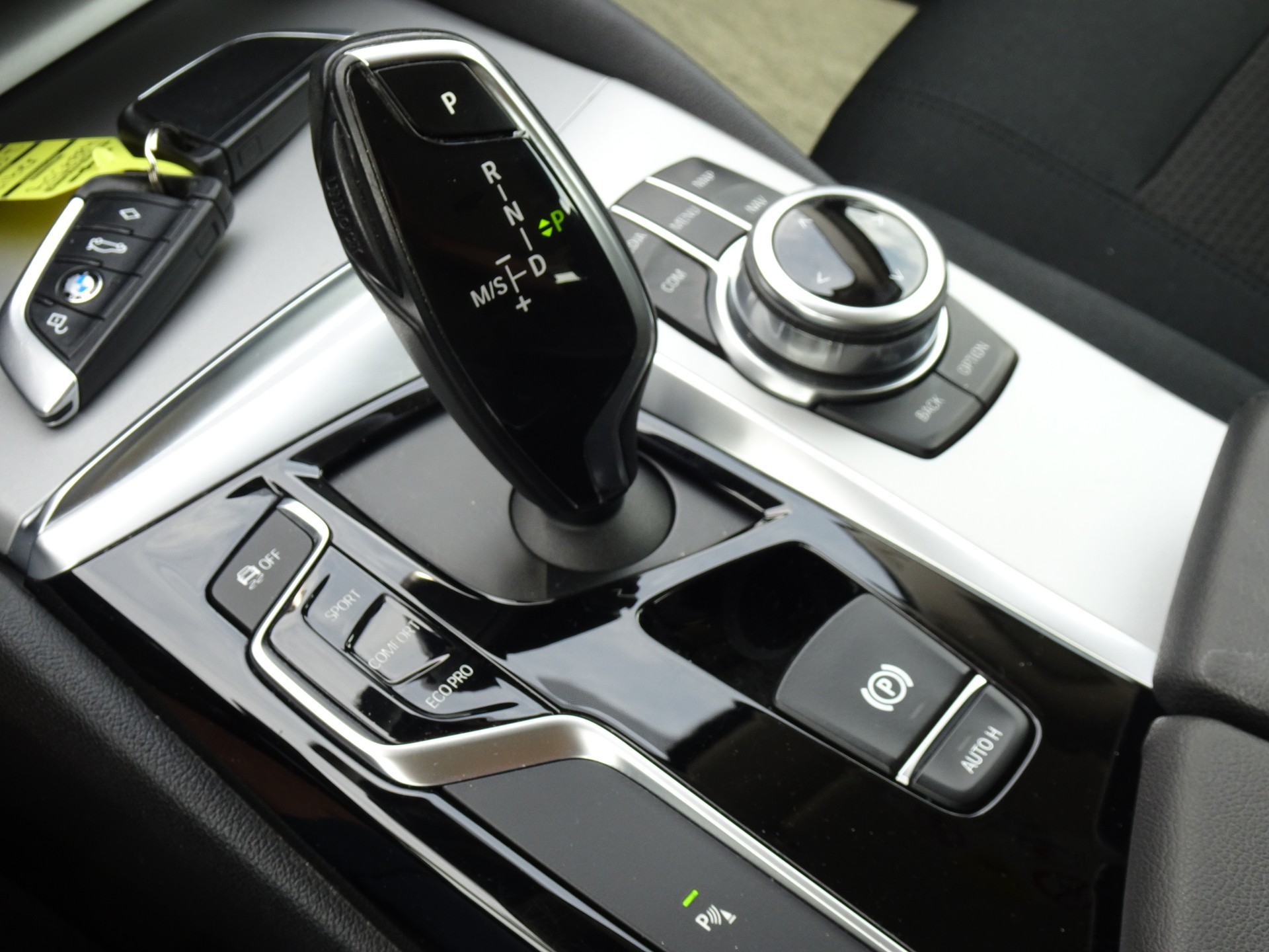 BMW 520d Touring Steptronic-image-10