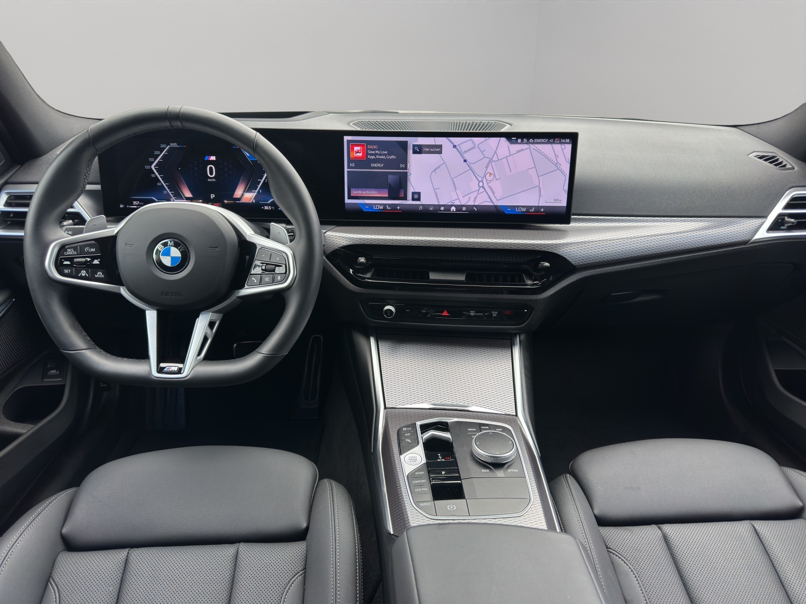 BMW 320d xDrive 48V Touring Steptronic M Sport 🏁*CH*gratis Service*-image-10