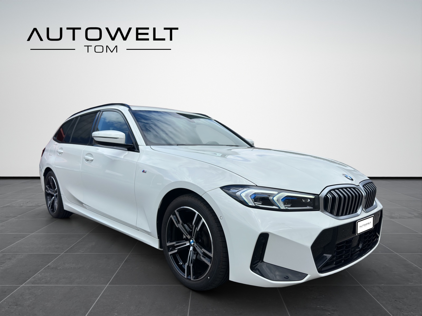 BMW 320d xDrive 48V Touring Steptronic M Sport 🏁*CH*gratis Service*-image-6