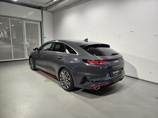 KIA ProCeed 1.6 T-GDi GT-showroom-element-3