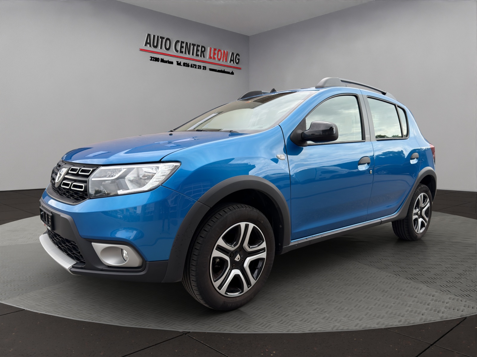 DACIA Sandero Tce 90 Stepway Automatic-showroom-element-1
